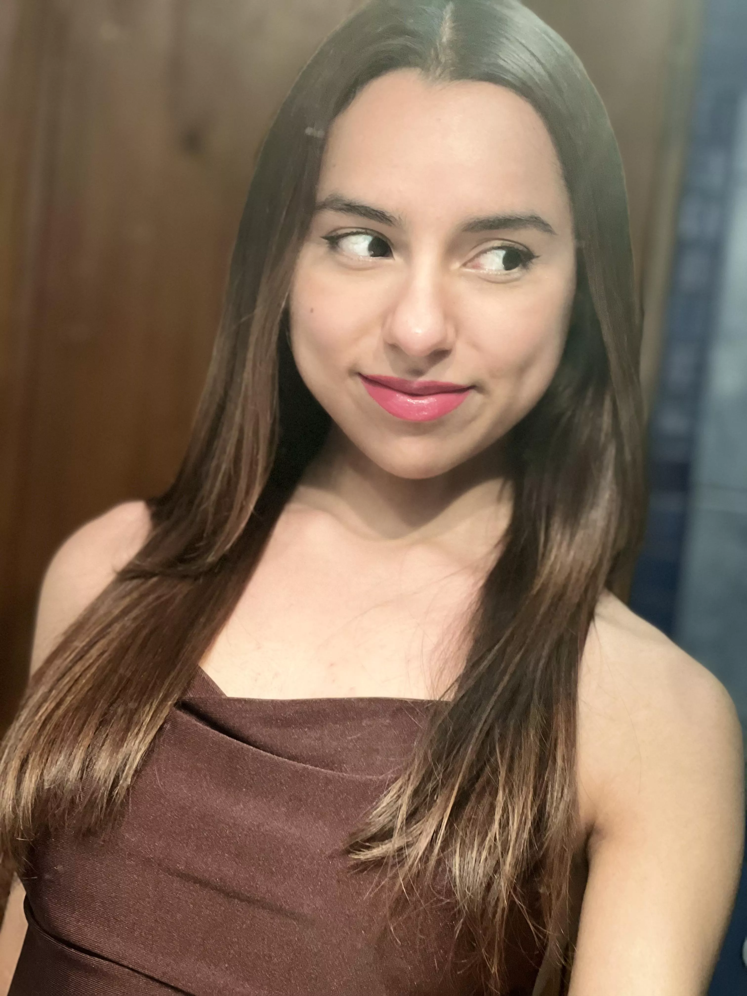 Brown dress ! ❤️‍🔥 (f20)