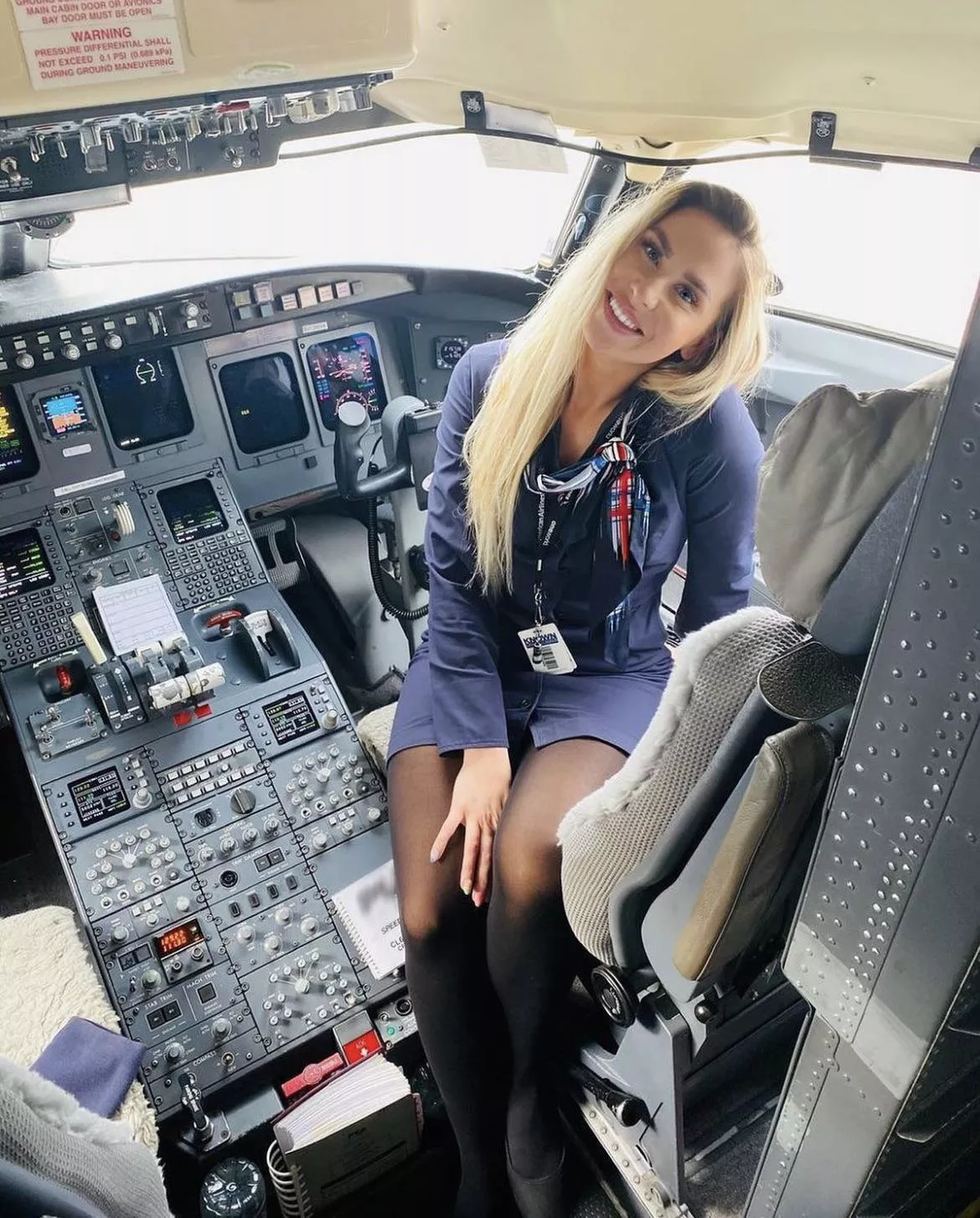 Cockpit cutie