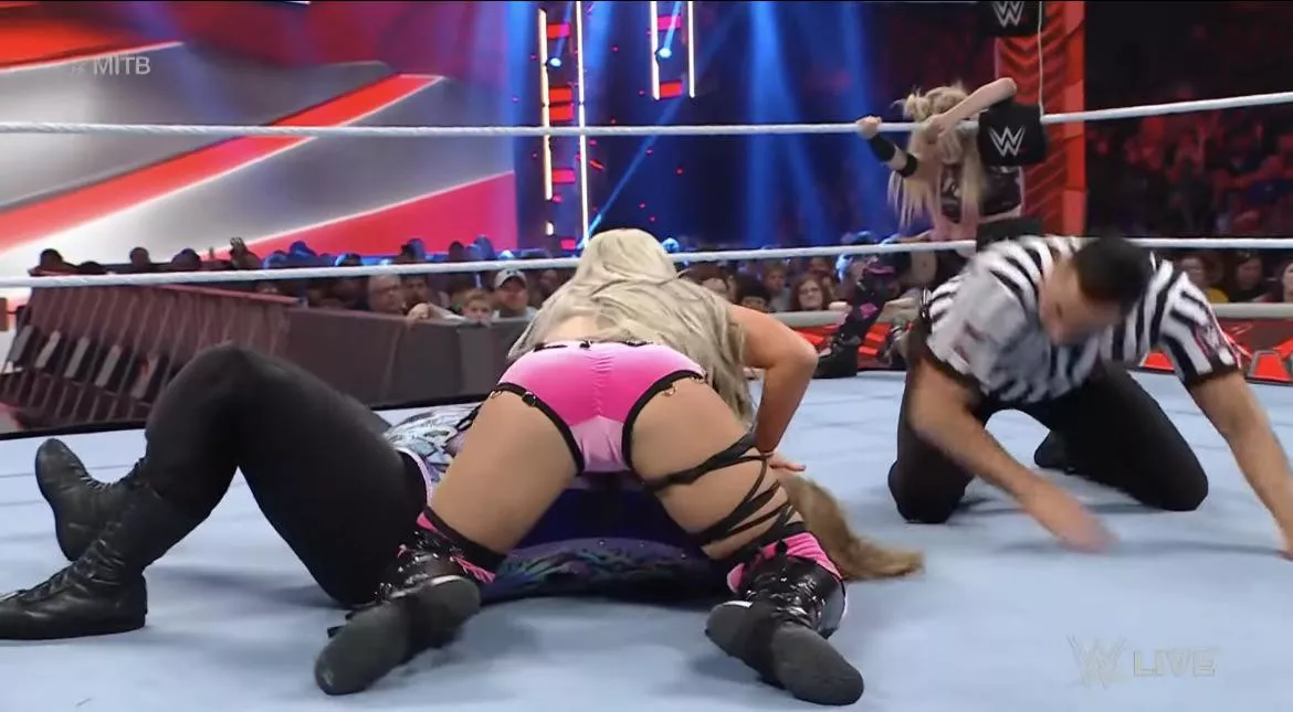 Liv Morganâ€™s ðŸ‘