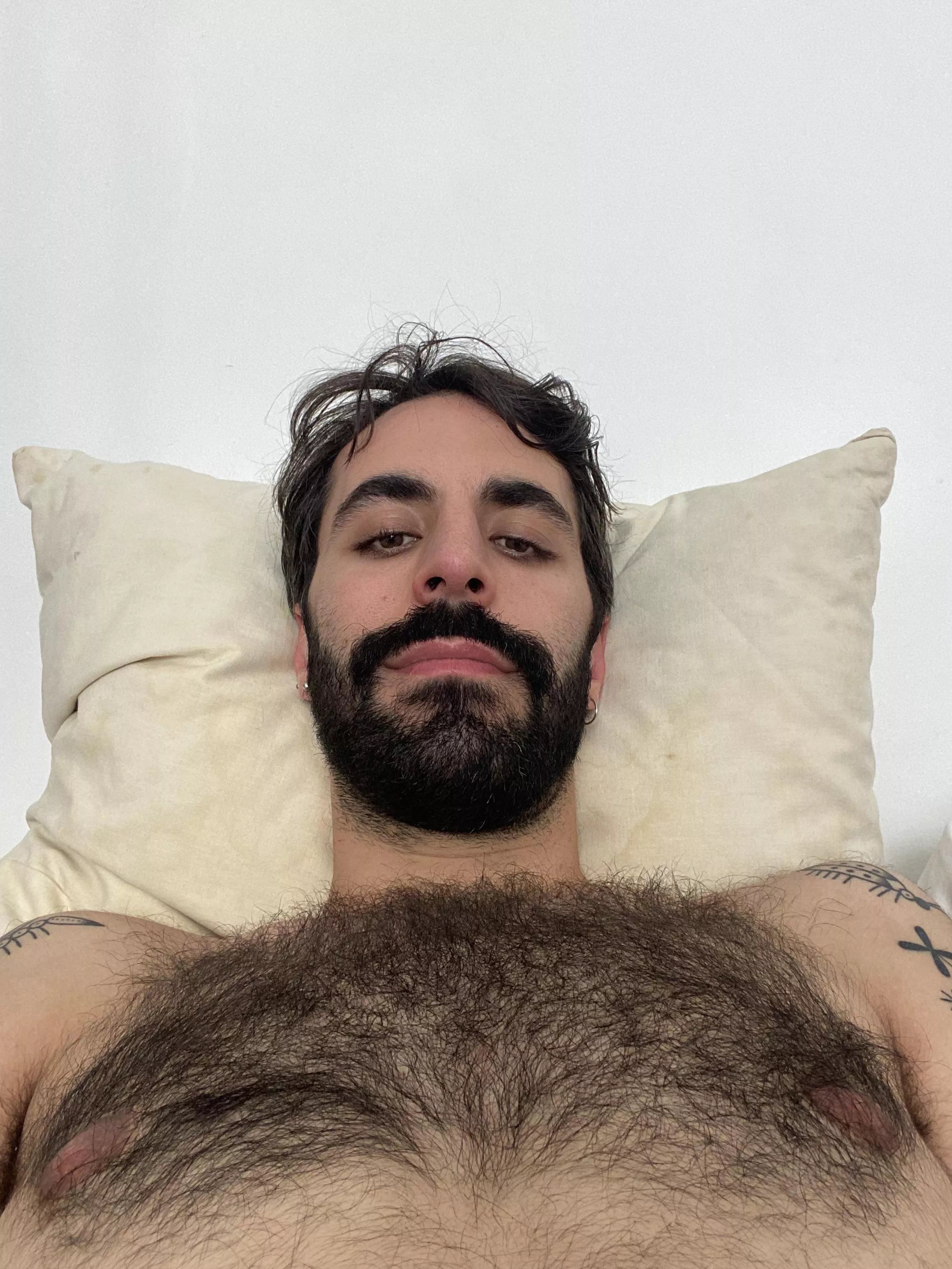 No dick, just a close up of my hairy chest â˜ºï¸