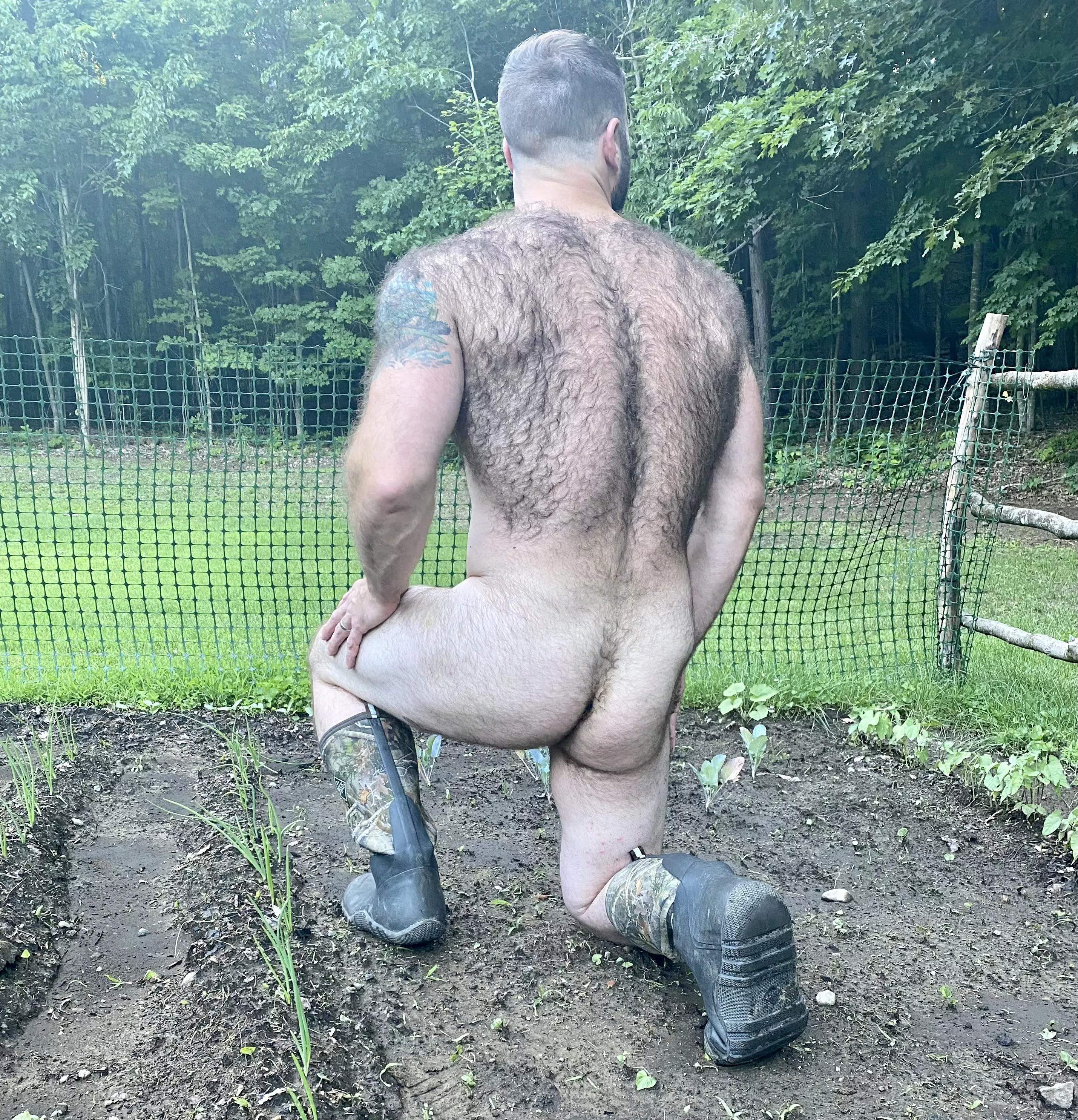 How do I look in my vegetable garden?