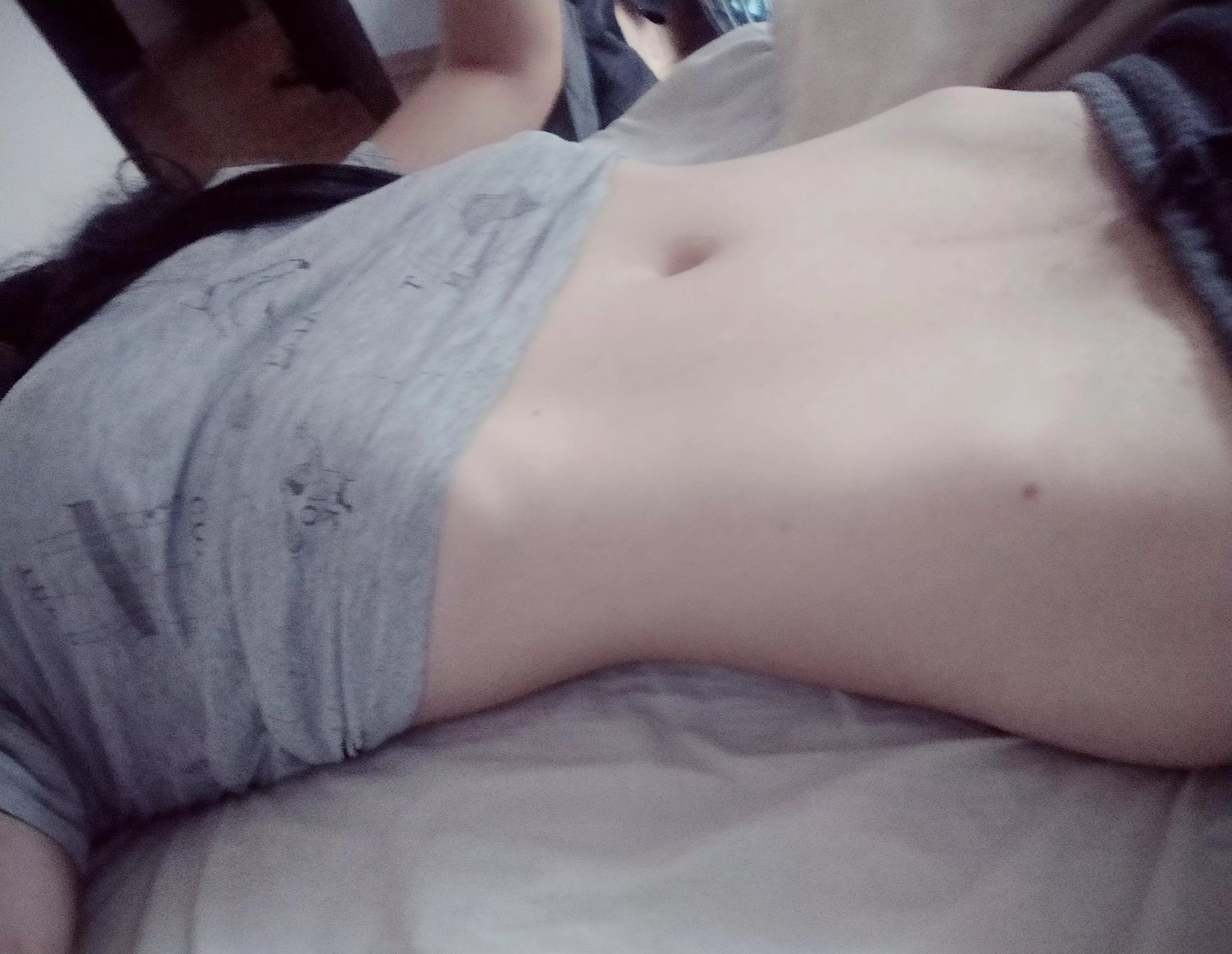 My hipbones are so visible rn 💕 (oc)