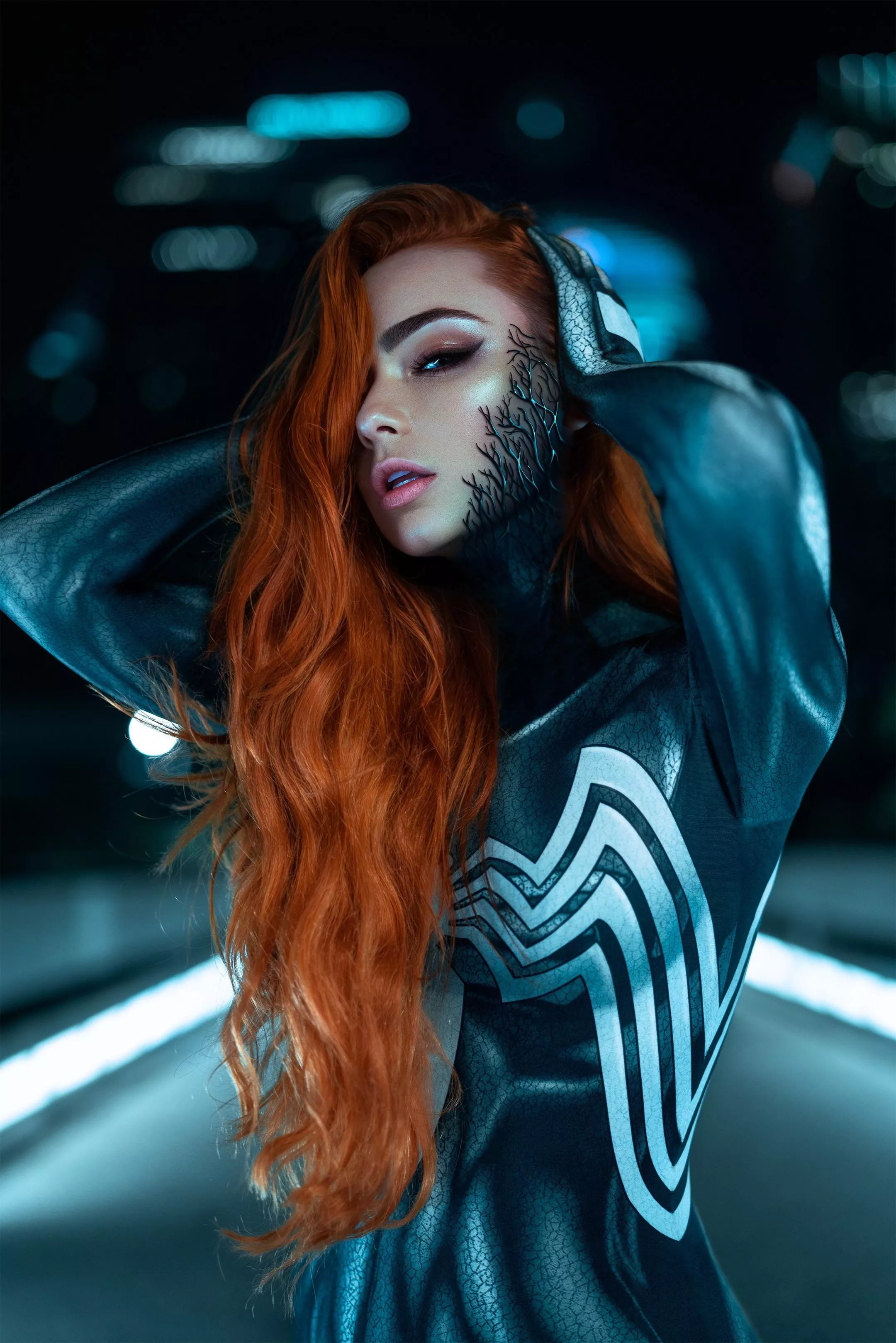 Venom 🖤 [@caitchristinee/@caitlinchristinee]