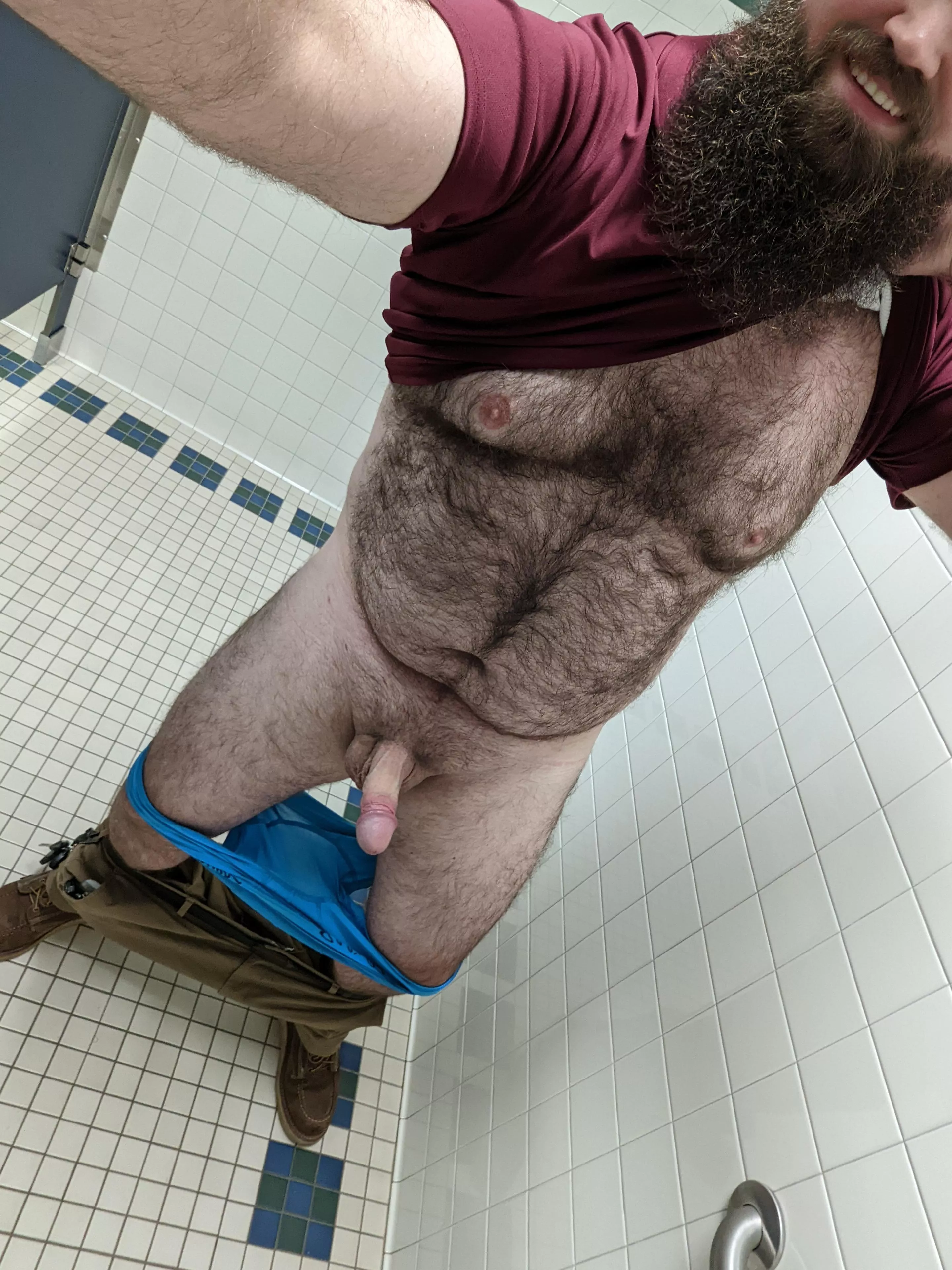 Sometimes you just have to sneak off to the work bathroom and take some nudes. ðŸ˜