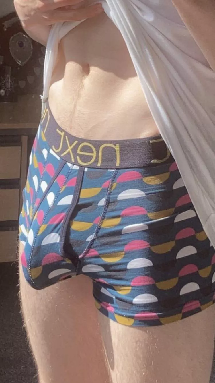 Colourful boxers + sunlight ☀️☀️ (sc matdawson404)