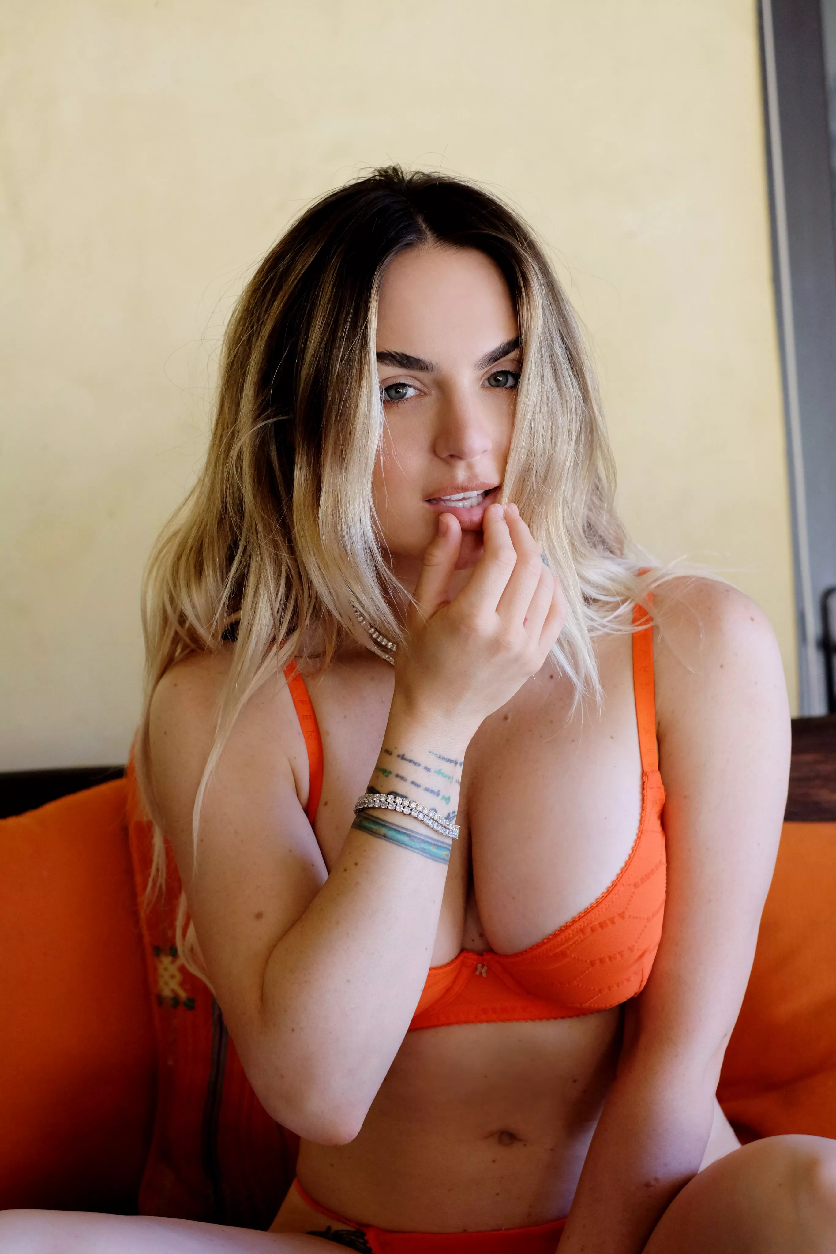 JoJo