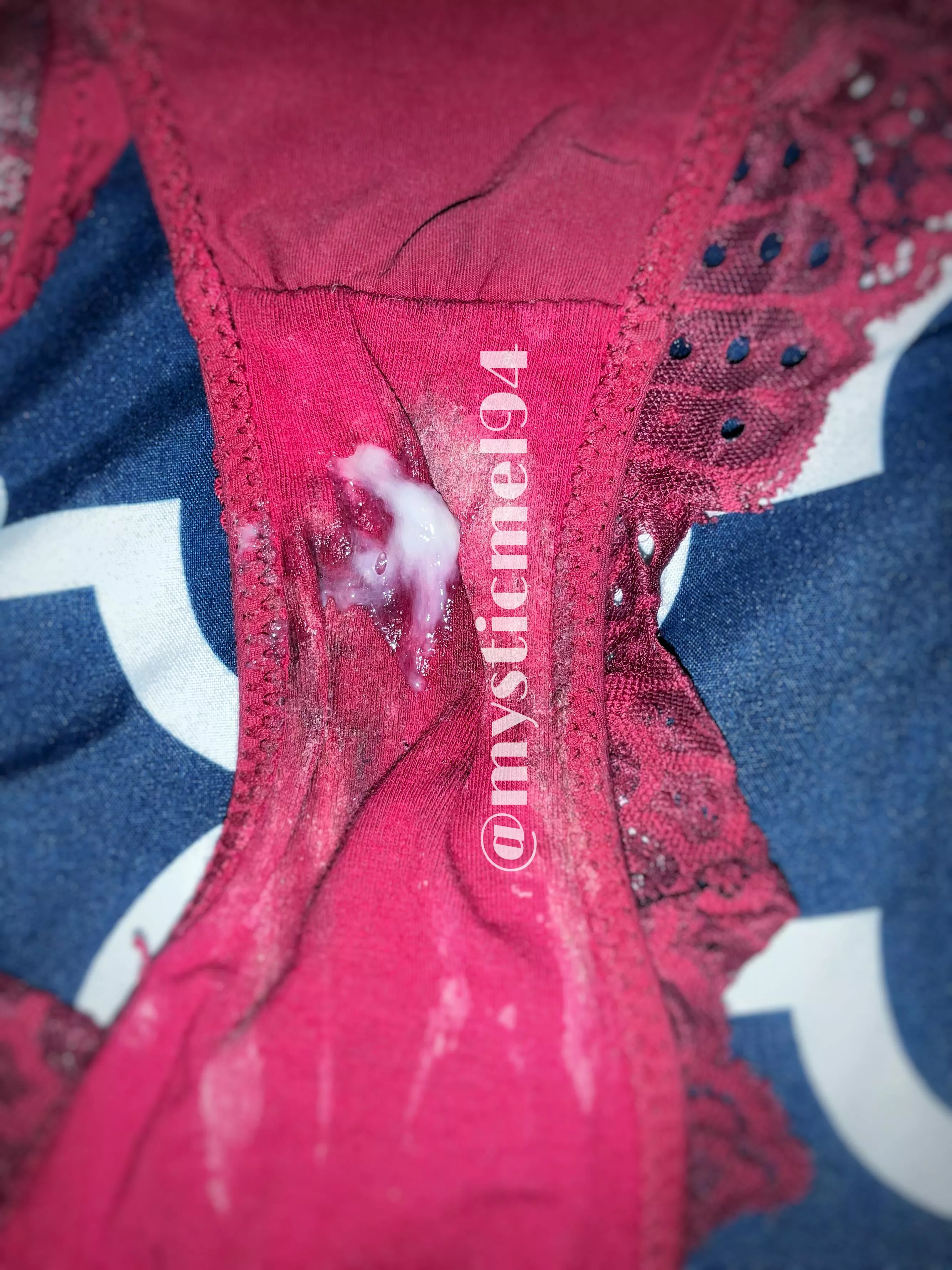 [selling] OVULTATION TIME ðŸ’¦ðŸ˜Œ come get some creamy wet PANTIES and POPS! ðŸ‘ðŸ’•other goodies and fun stuff available! ðŸ¥°ðŸ“¸ kik: mysticmel94