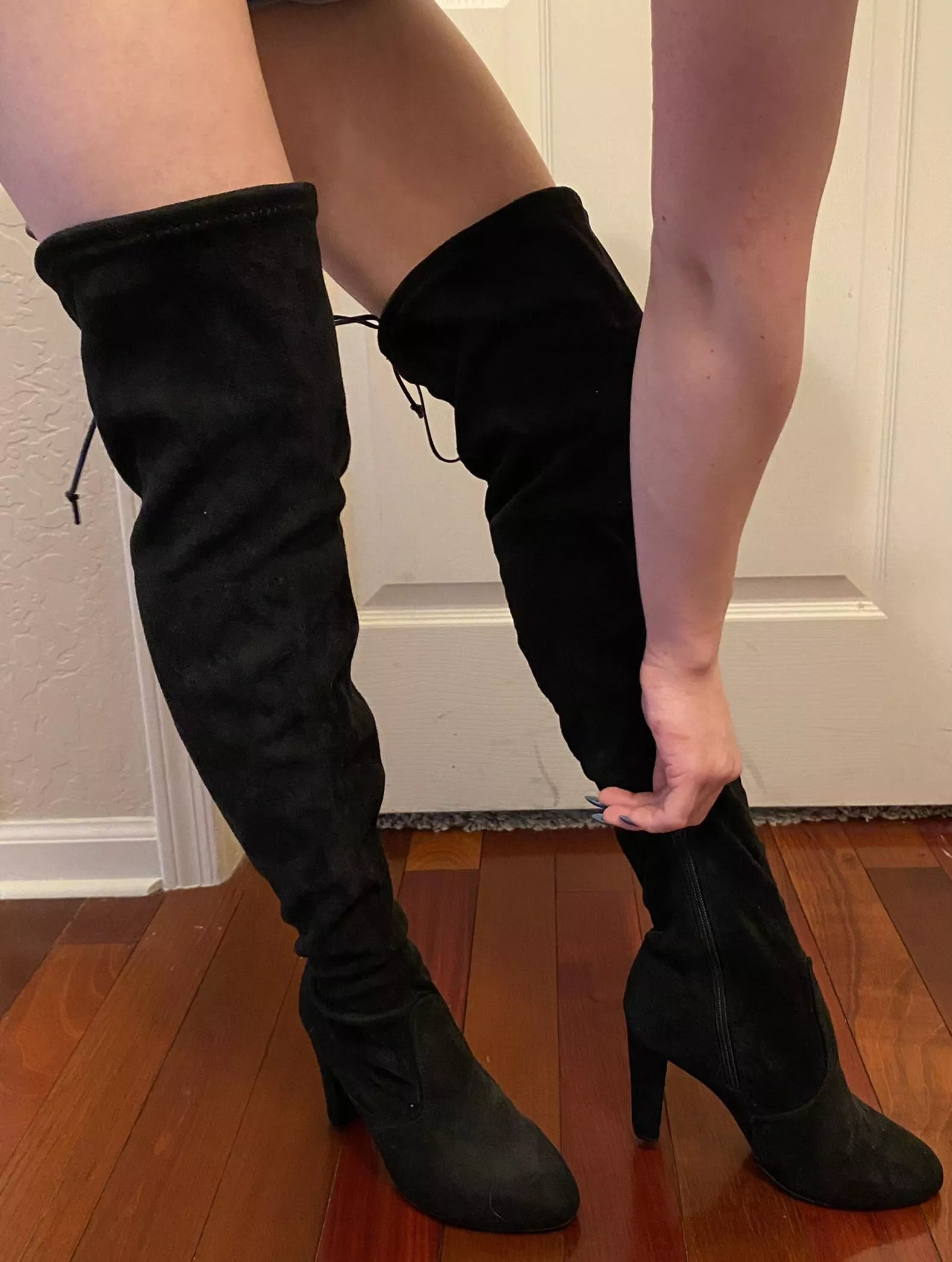 Do you like knee high boots?