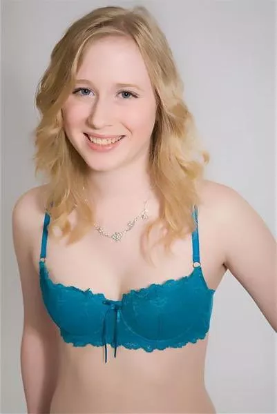 Satine Spark in her blue bra...