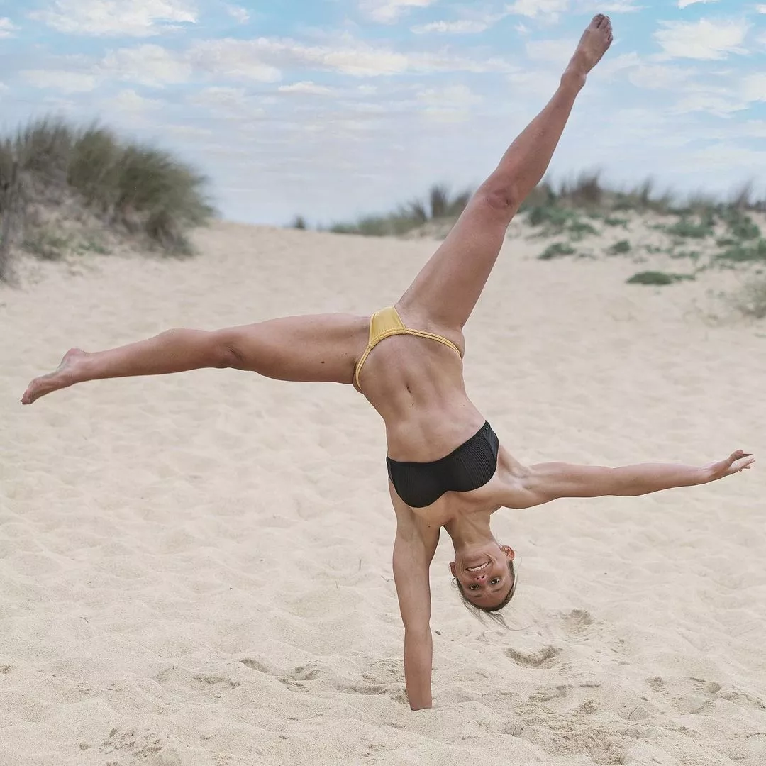 Lauriane Lamperim - French Surfer