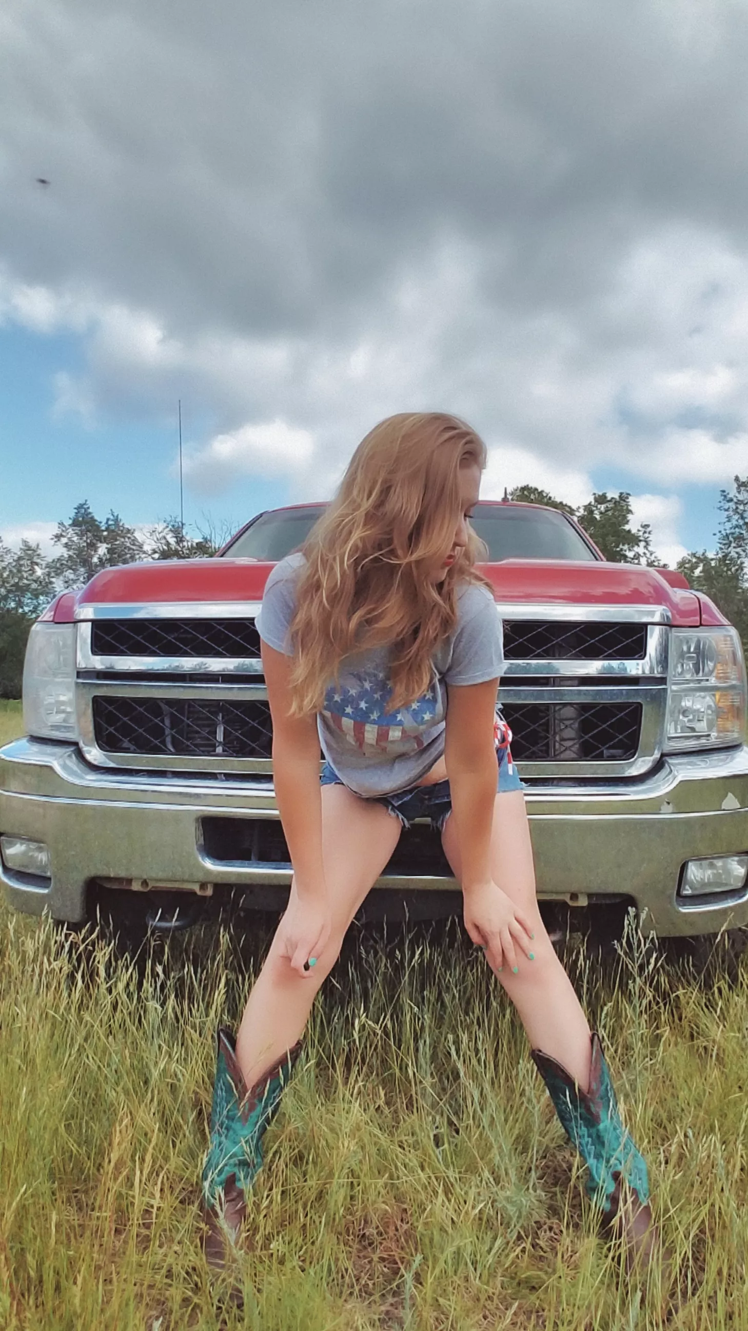 Somethin' bout a truck in a farmers field