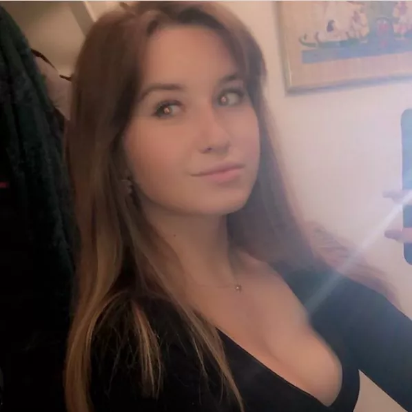 Want to fuck this cutie so hard