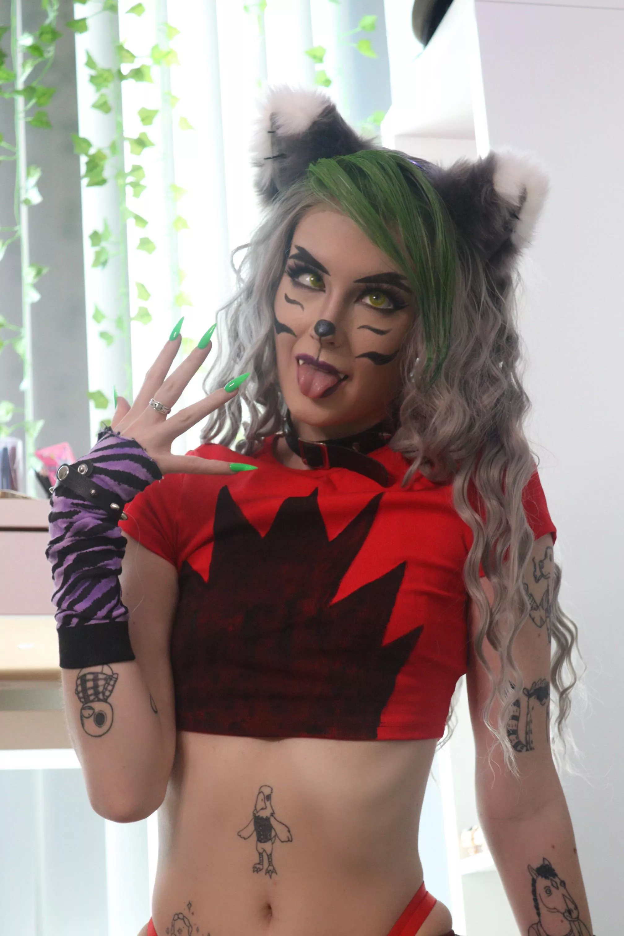 lil roxy ahegao :3