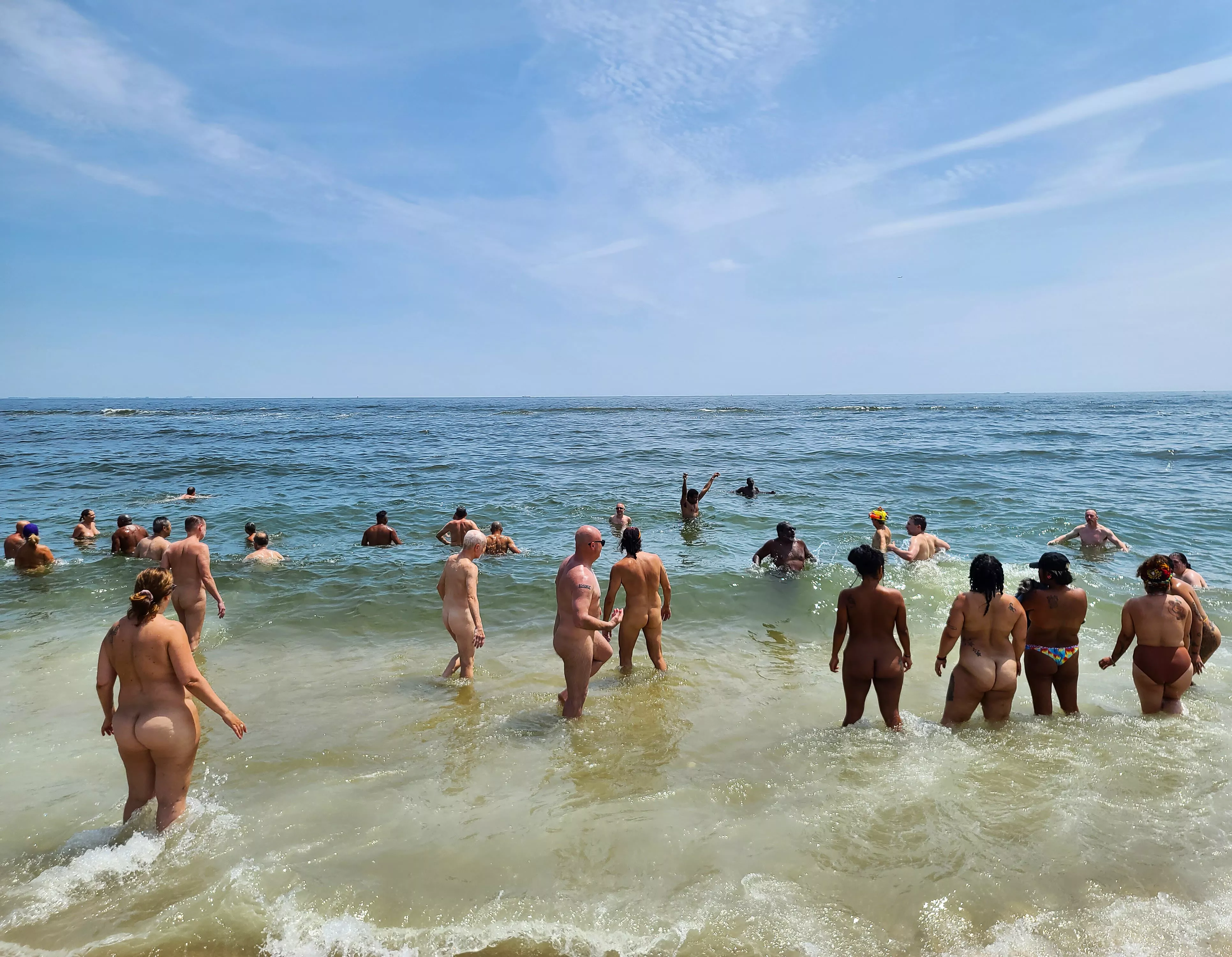 Hope everyone enjoyed their Skinny Dip Day as much as we did!! Thanks again to all of the amazing people who came out to support skinnydipday.org at Gunnison and around the world. We appreciate you all so very much! ðŸŒŠâ¤ï¸