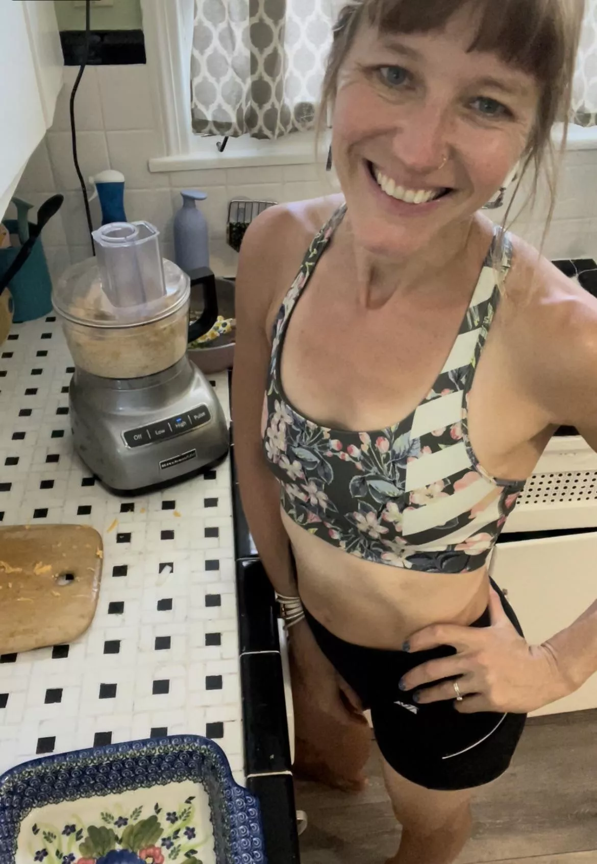 Cooking lessons with your favorite MILF