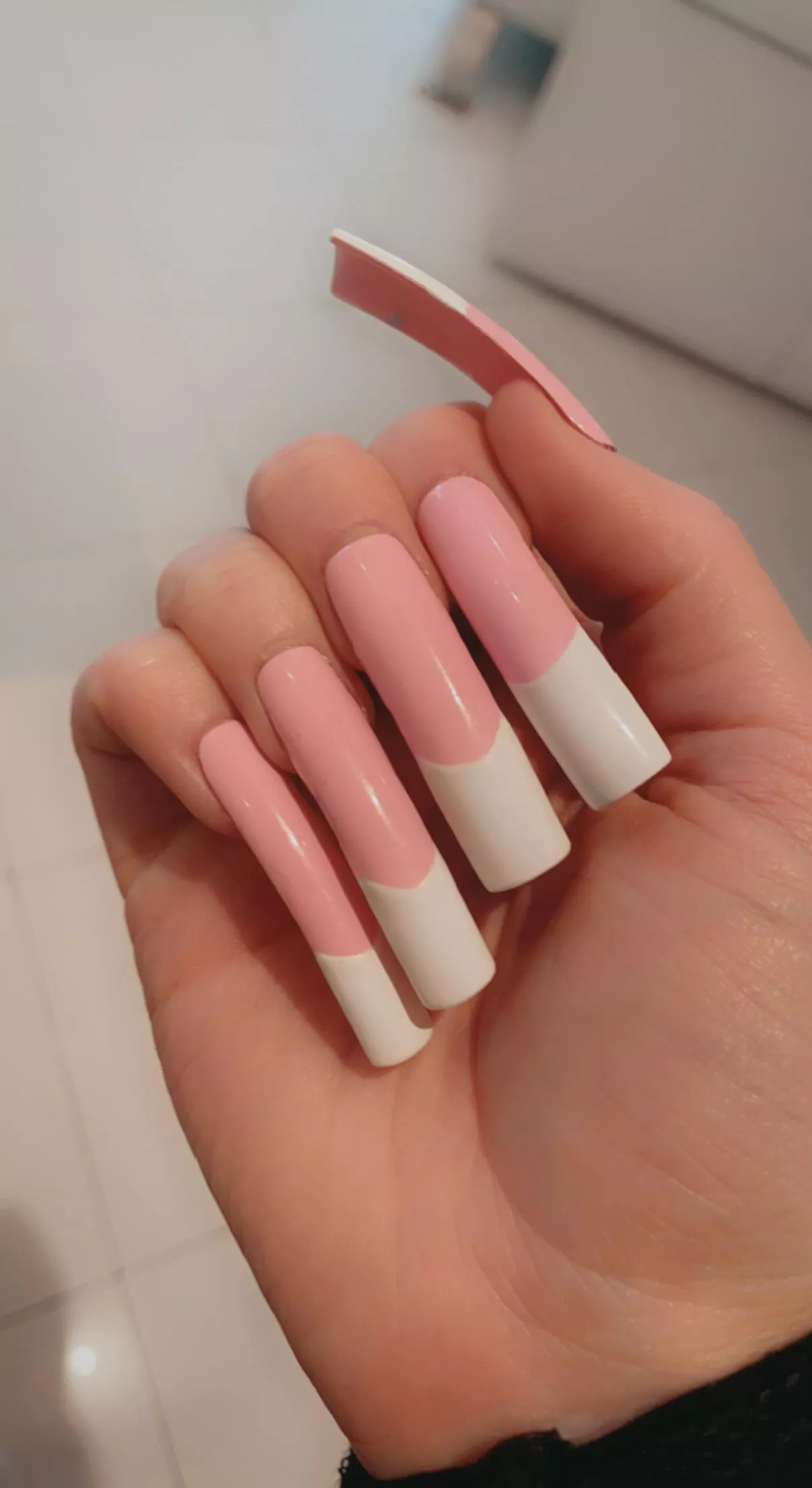 Extra long nails