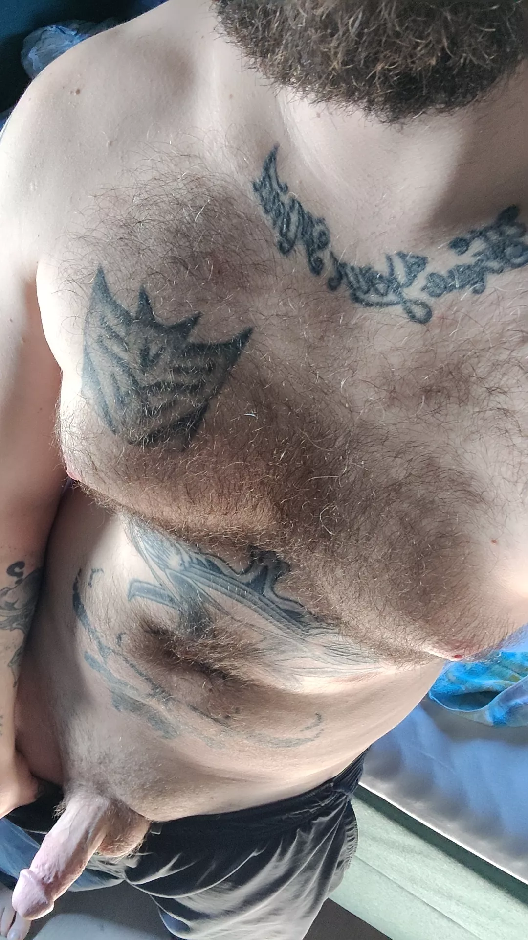 anyone like tattooed guys?