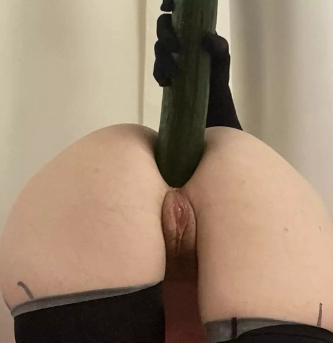 Was curious if i could fit a cucumber in my asshole, & itâ€™s safe to say Yes, yes i can.