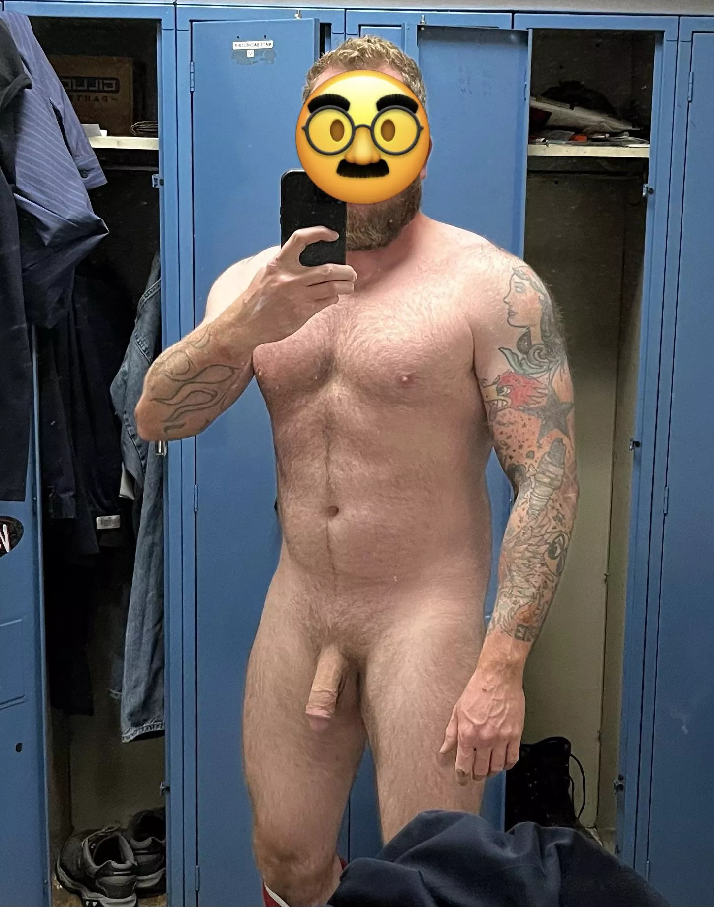 Another day, another locker room selfie (42)