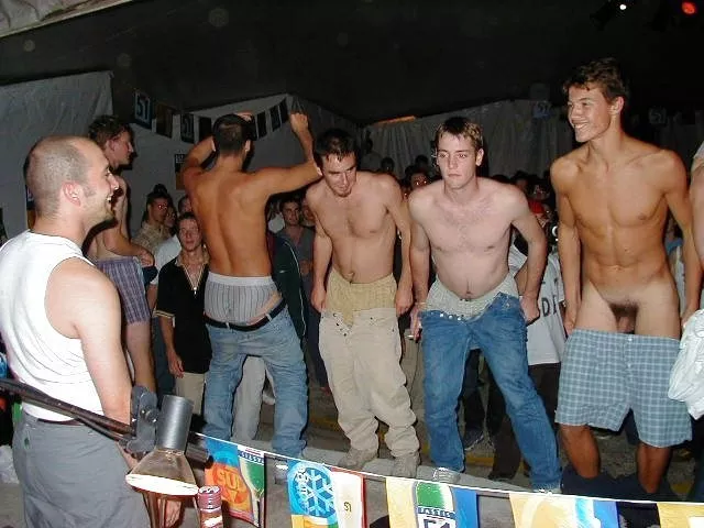 Pants down party