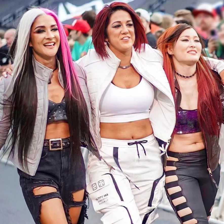 Take your pick:Bayley, Io or Dakota