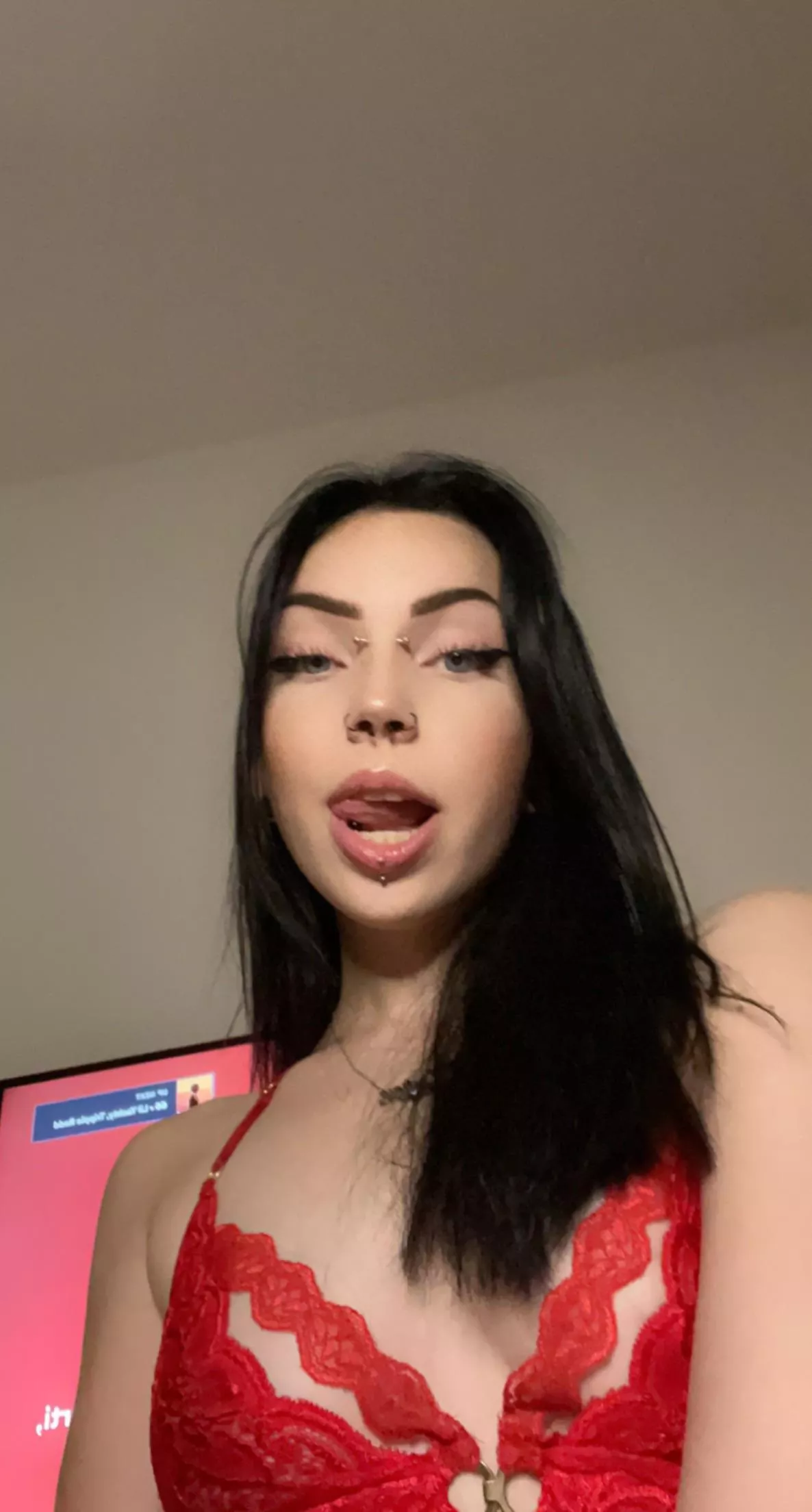 You can cum on my tongue ðŸ™ˆ