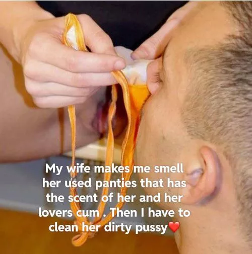 Smell then clean her pussy