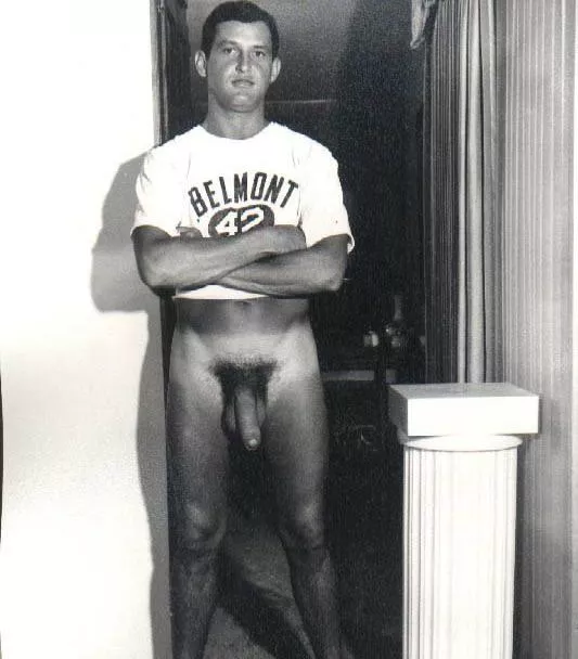 â€œBert Edwards show bush and tan lineâ€ â€¦