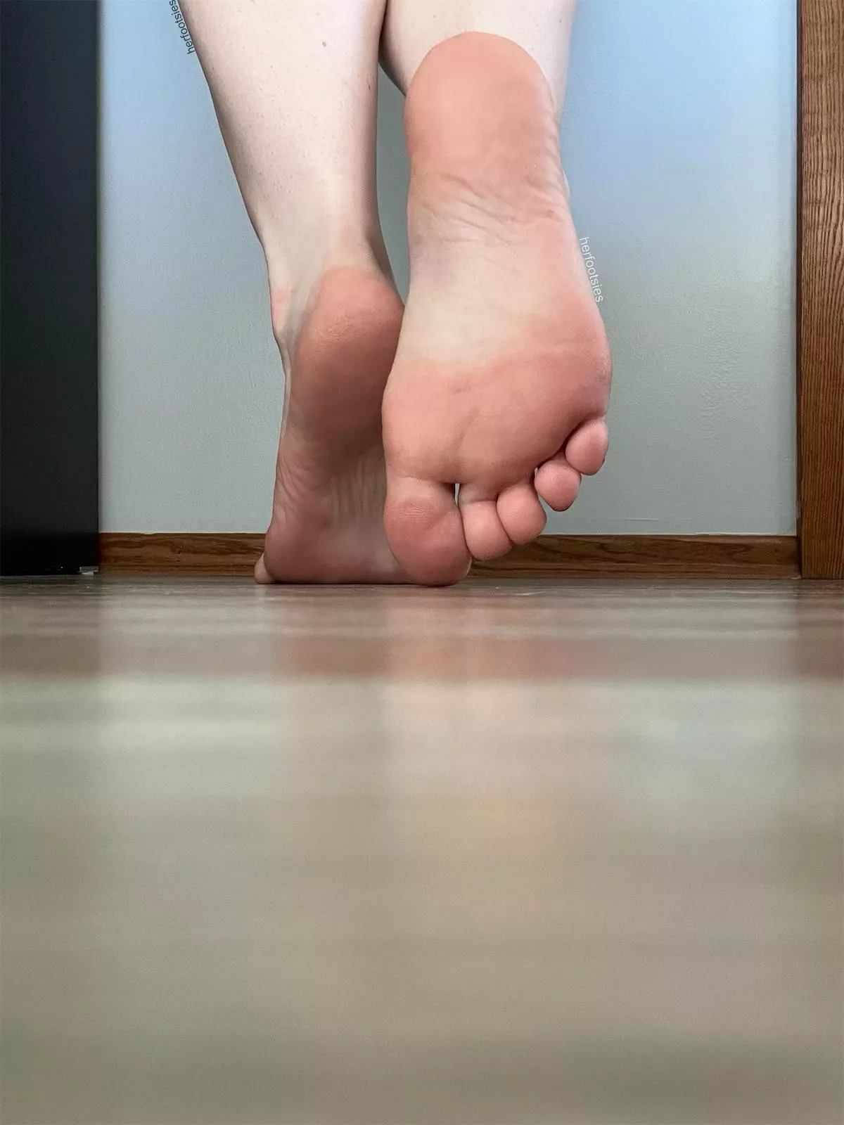 Look into my sole~