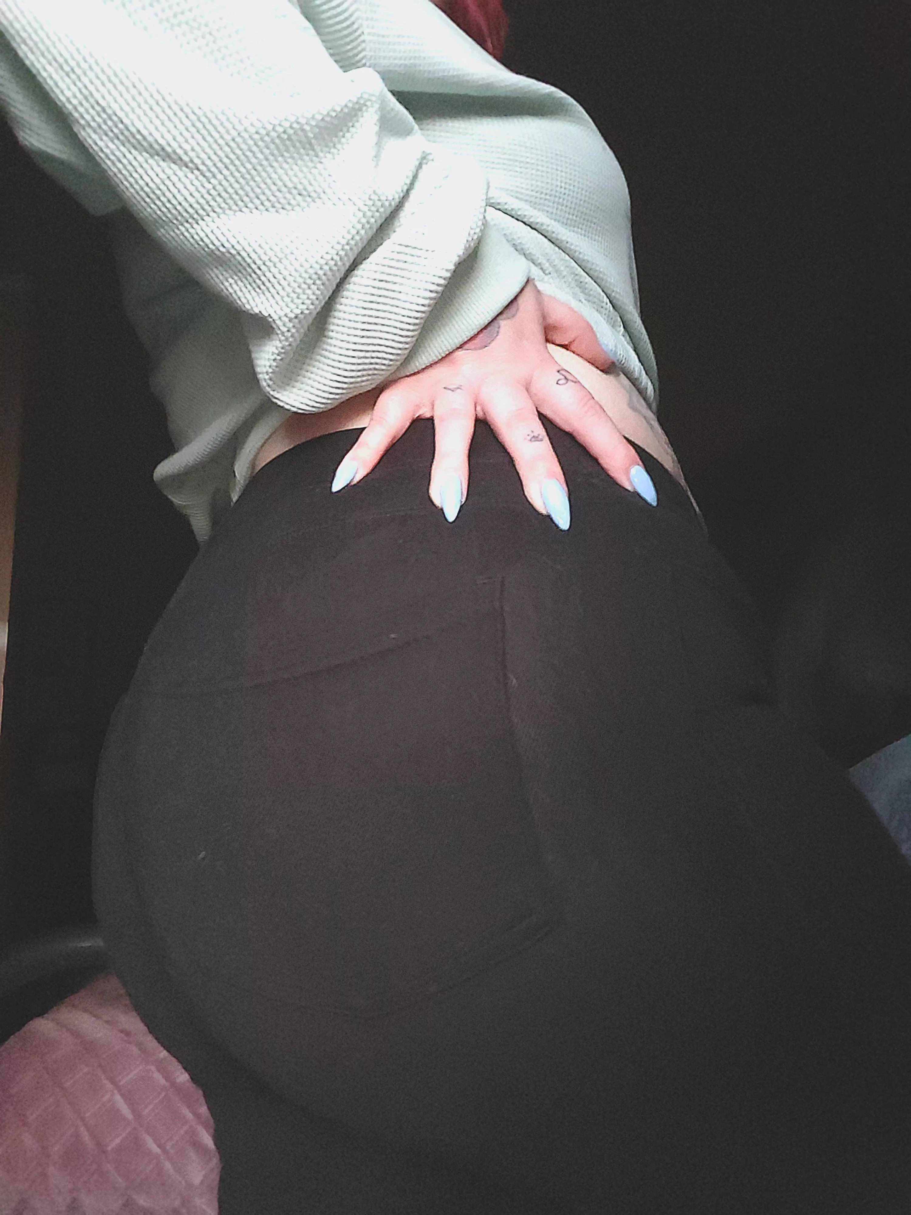 (F) Curves That Cannot Be Ignored 🍑