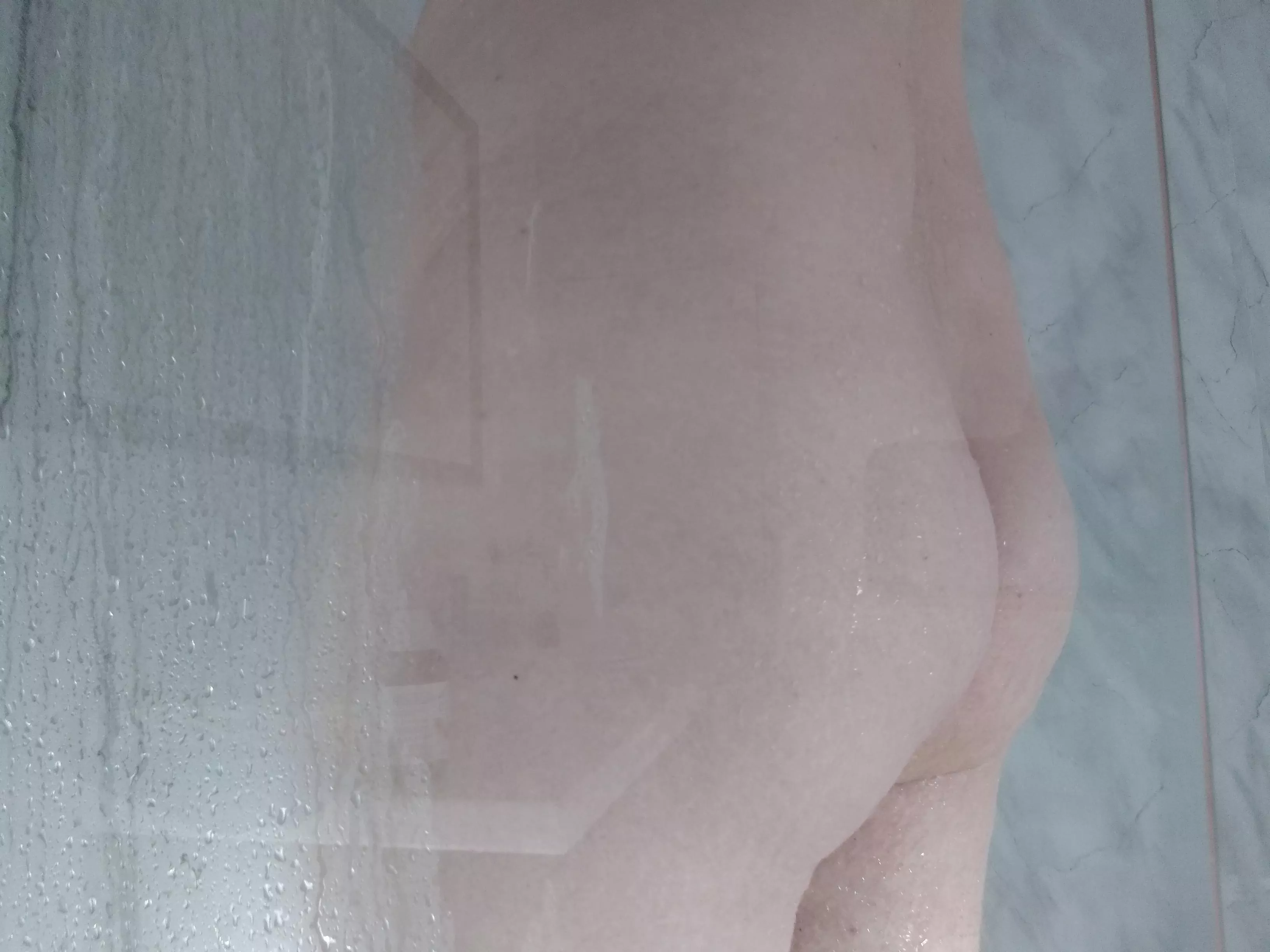 (41) morning shower butt