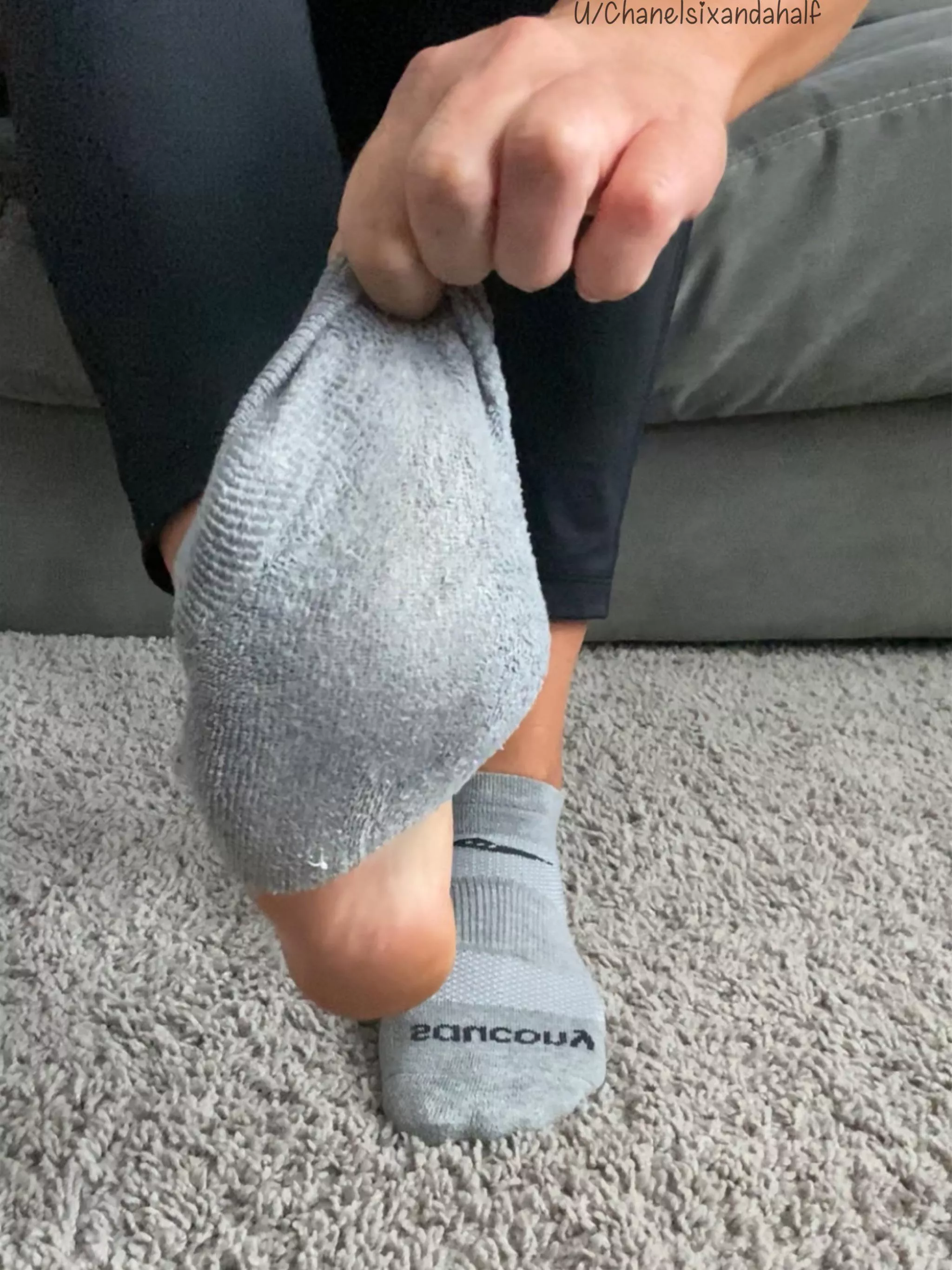 Selling leg day stinky ankle socks. You know you want them in your face.