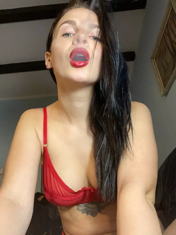 Cum and smoke with me