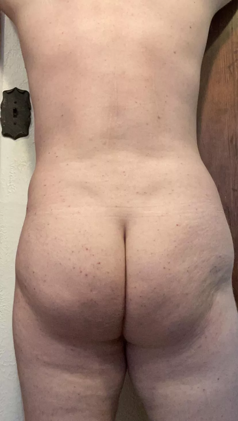 Freckled butt anyone?