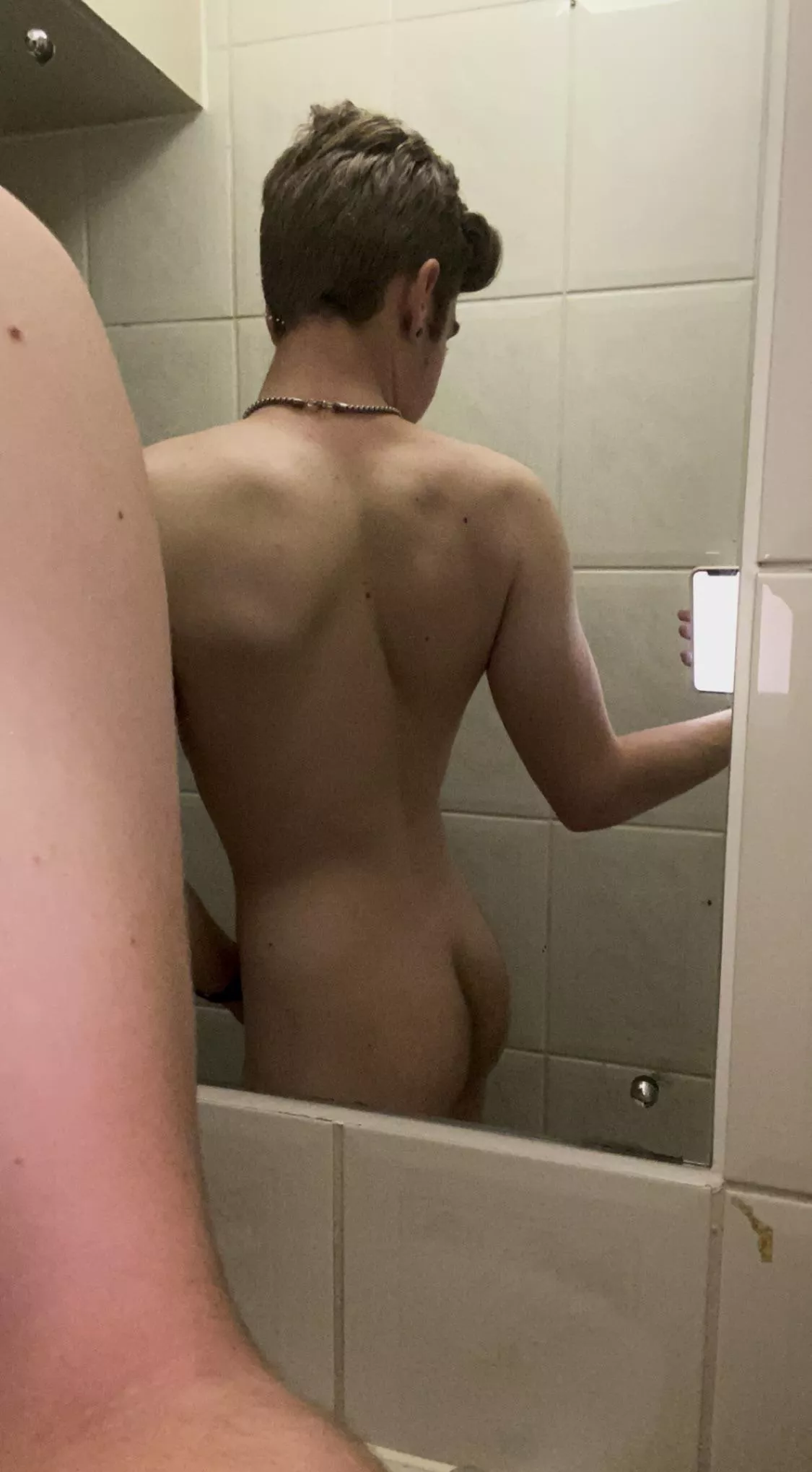 Heres my butt again😅