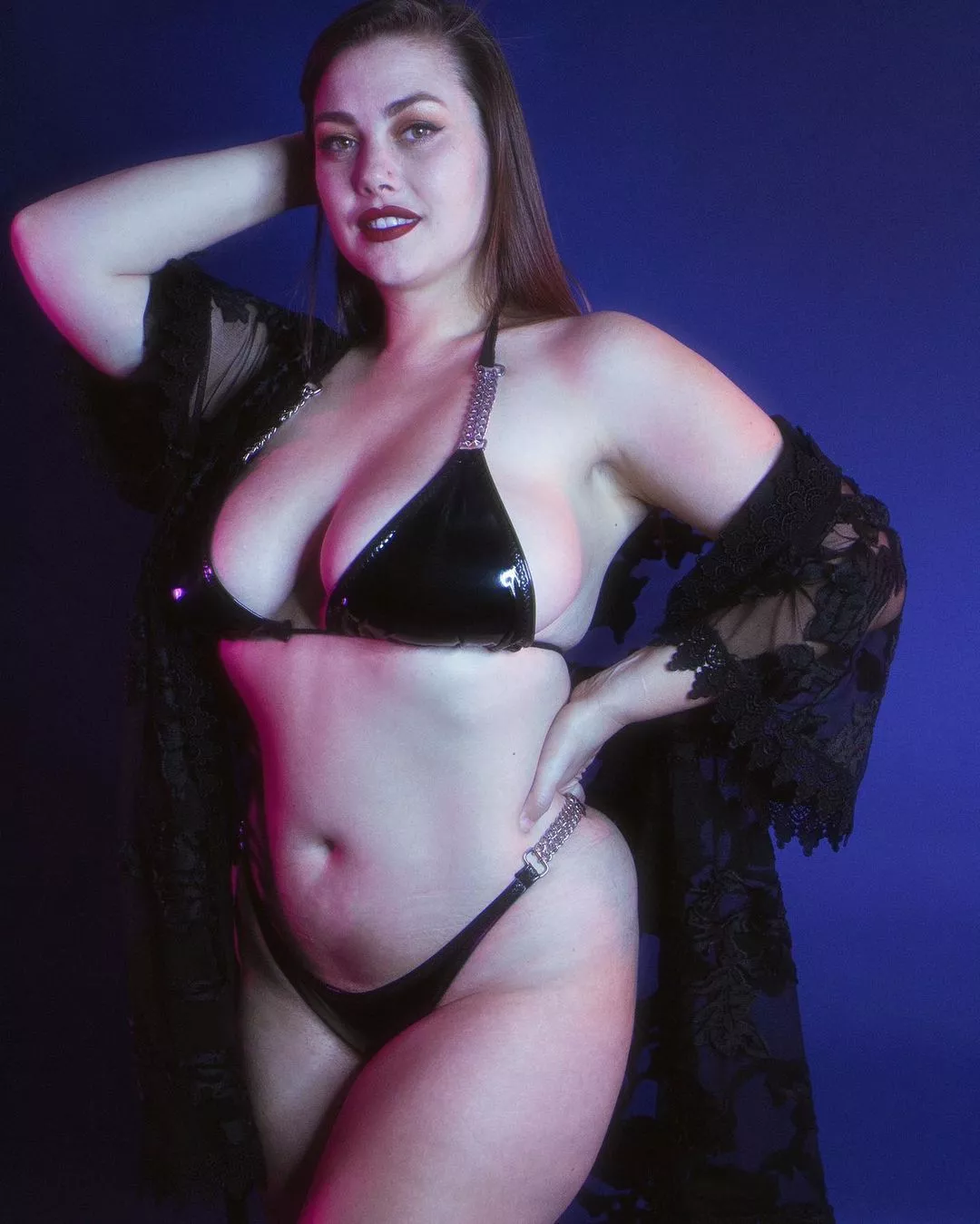 lillias in black lingerie