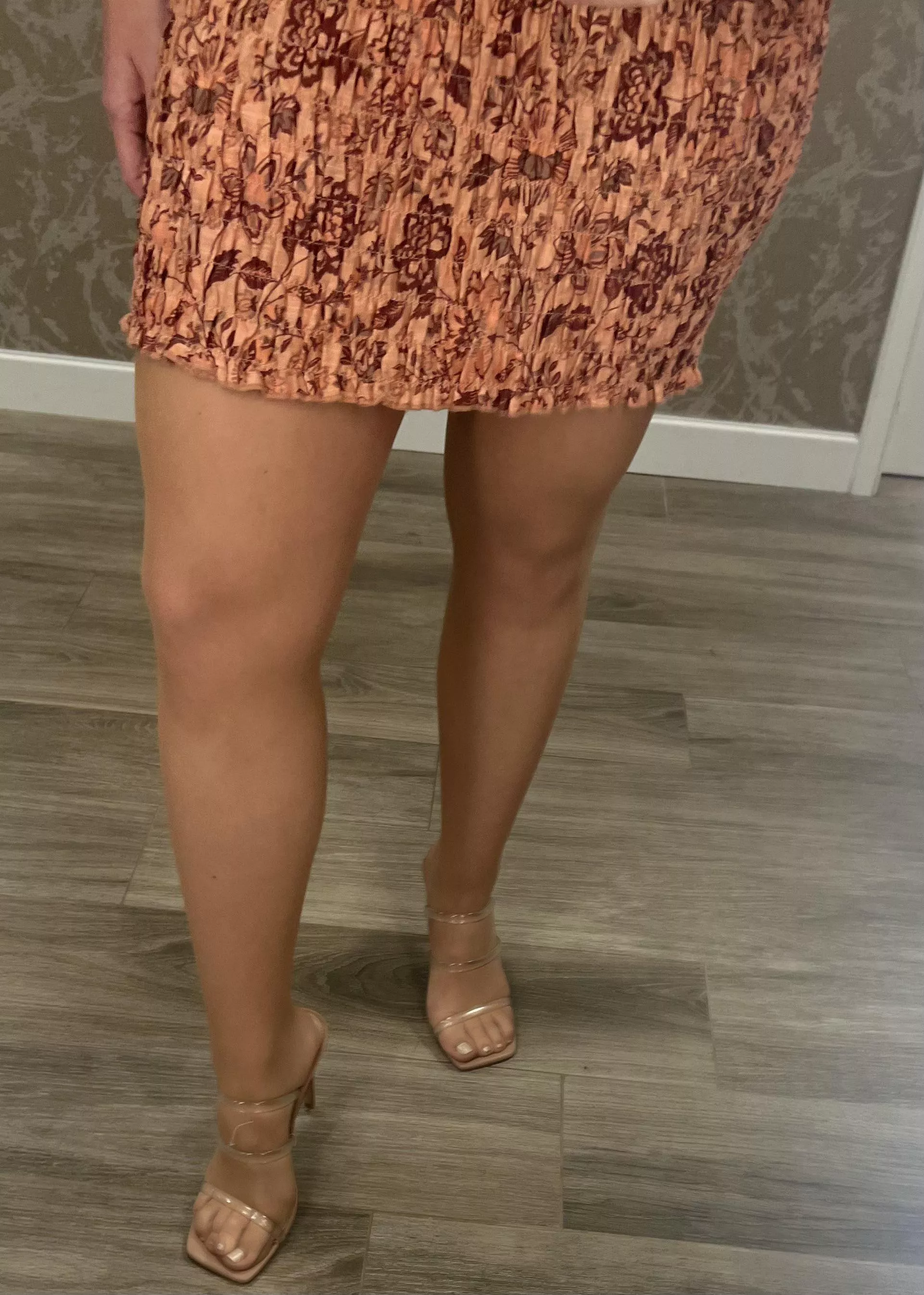 She [f]elt her legs looked great yesterday ðŸ˜ðŸ˜