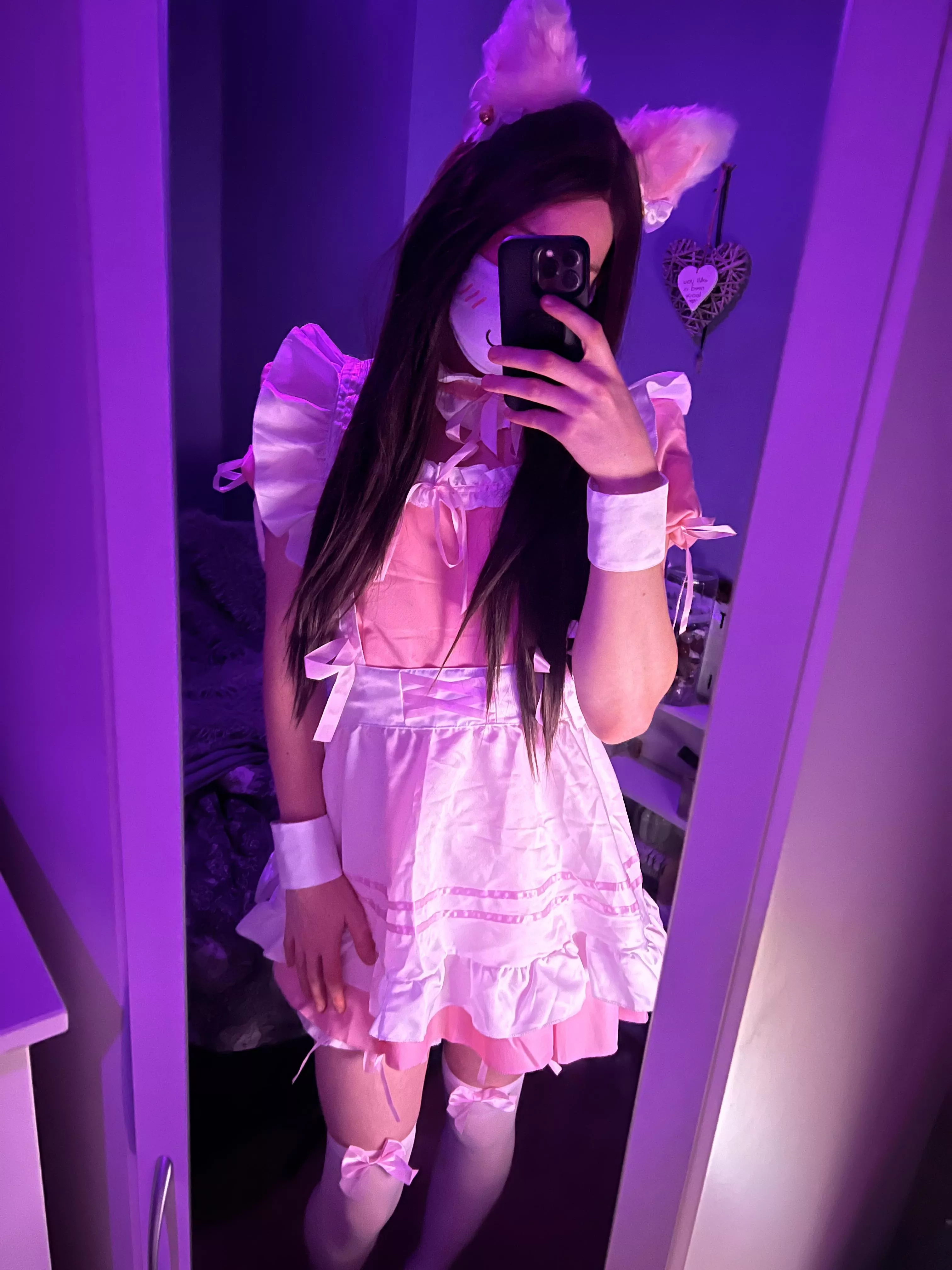 Anyone want to cuddle a maid? 💗