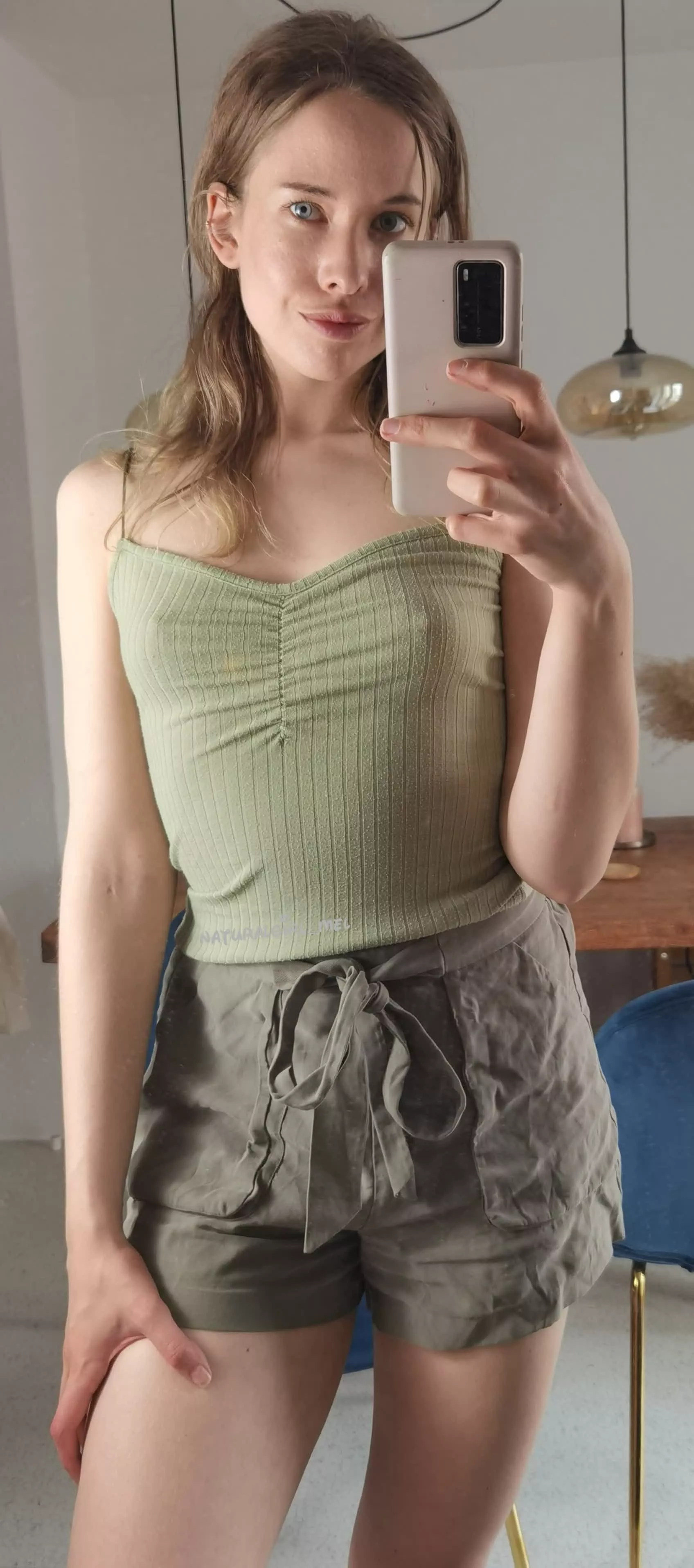 Green top ✌️