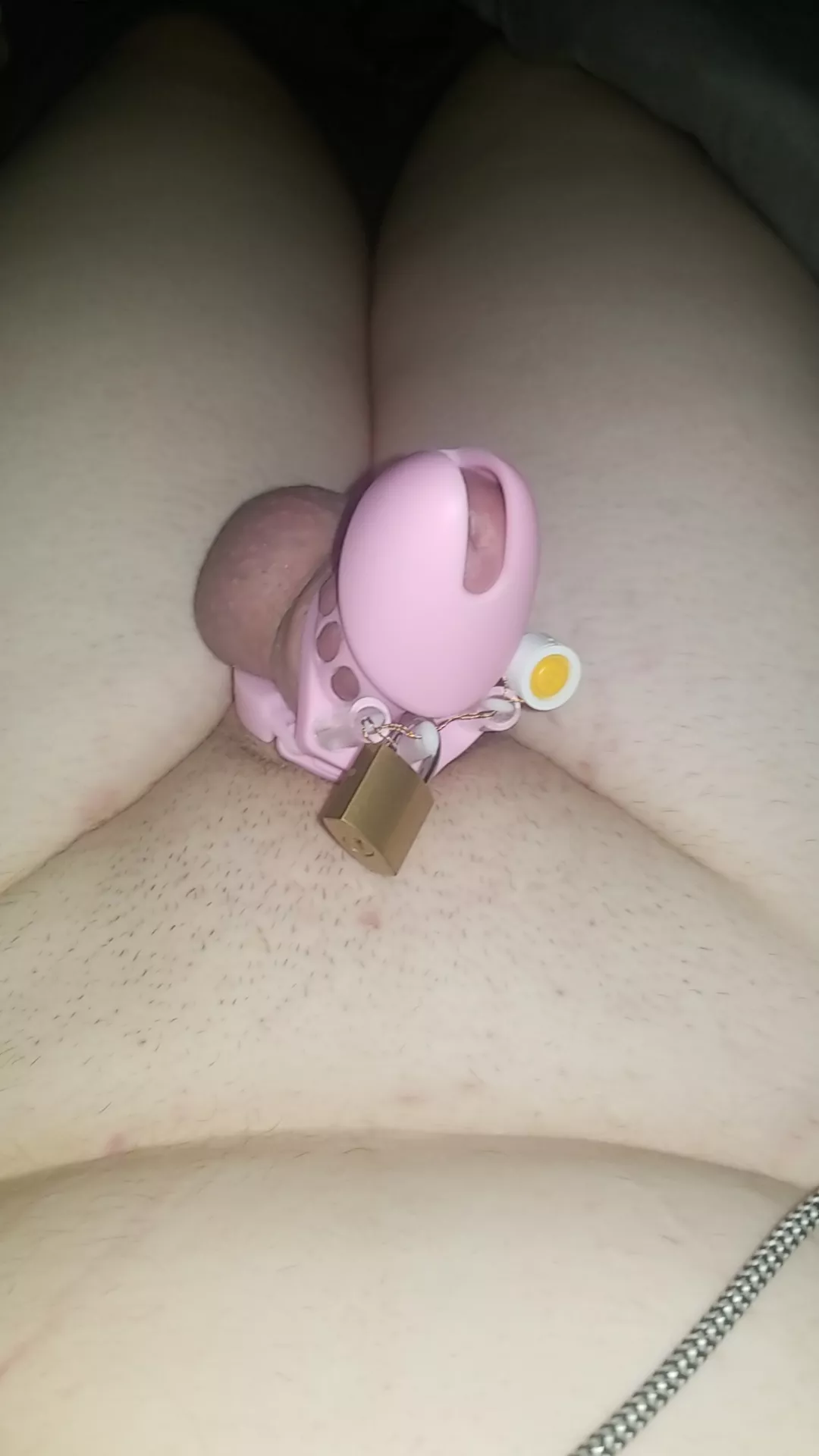 havent hpdated in a while been in chastity for about a month now, am about to start college cagedâ¤â¤â¤