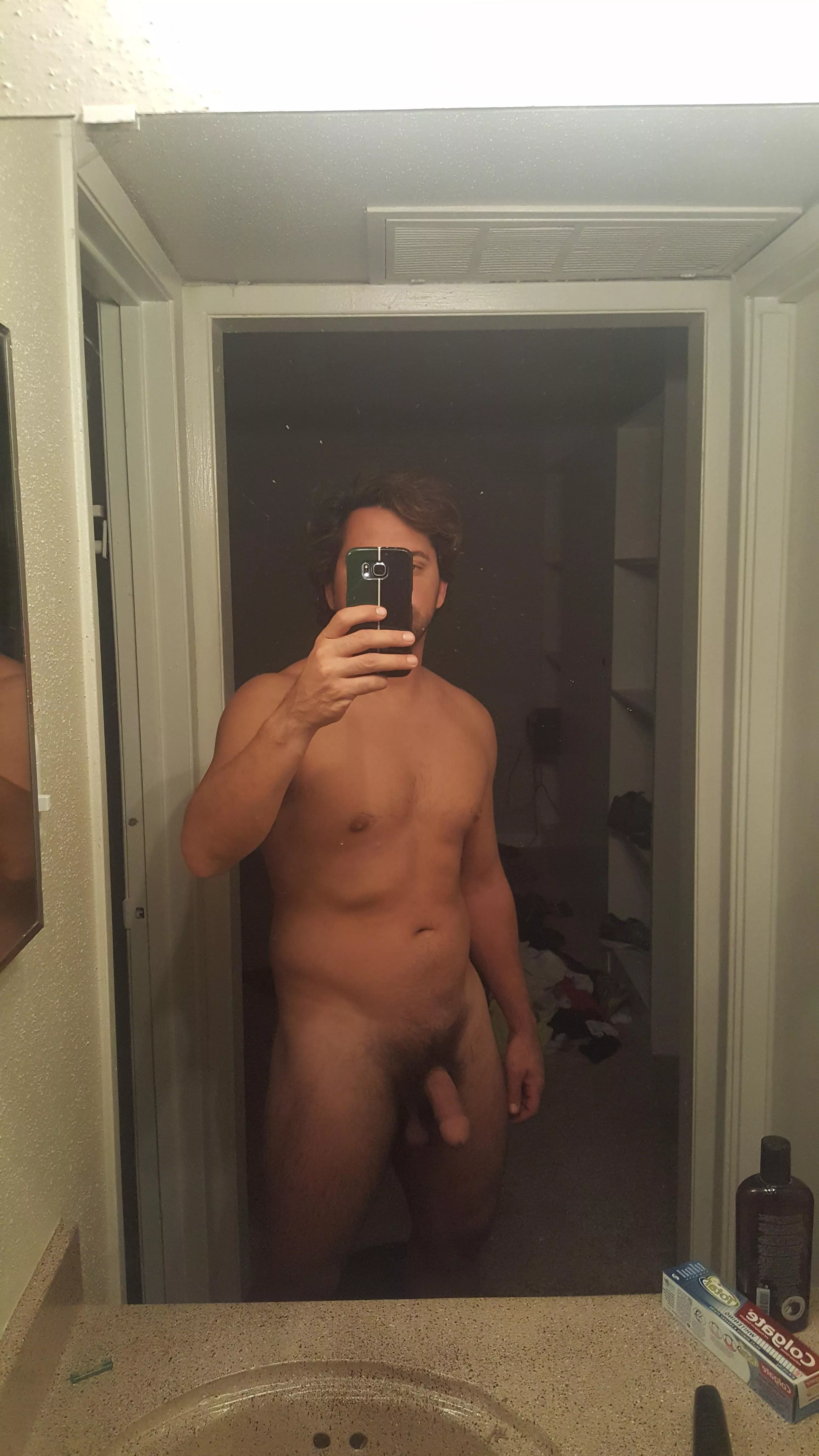 M rate me please