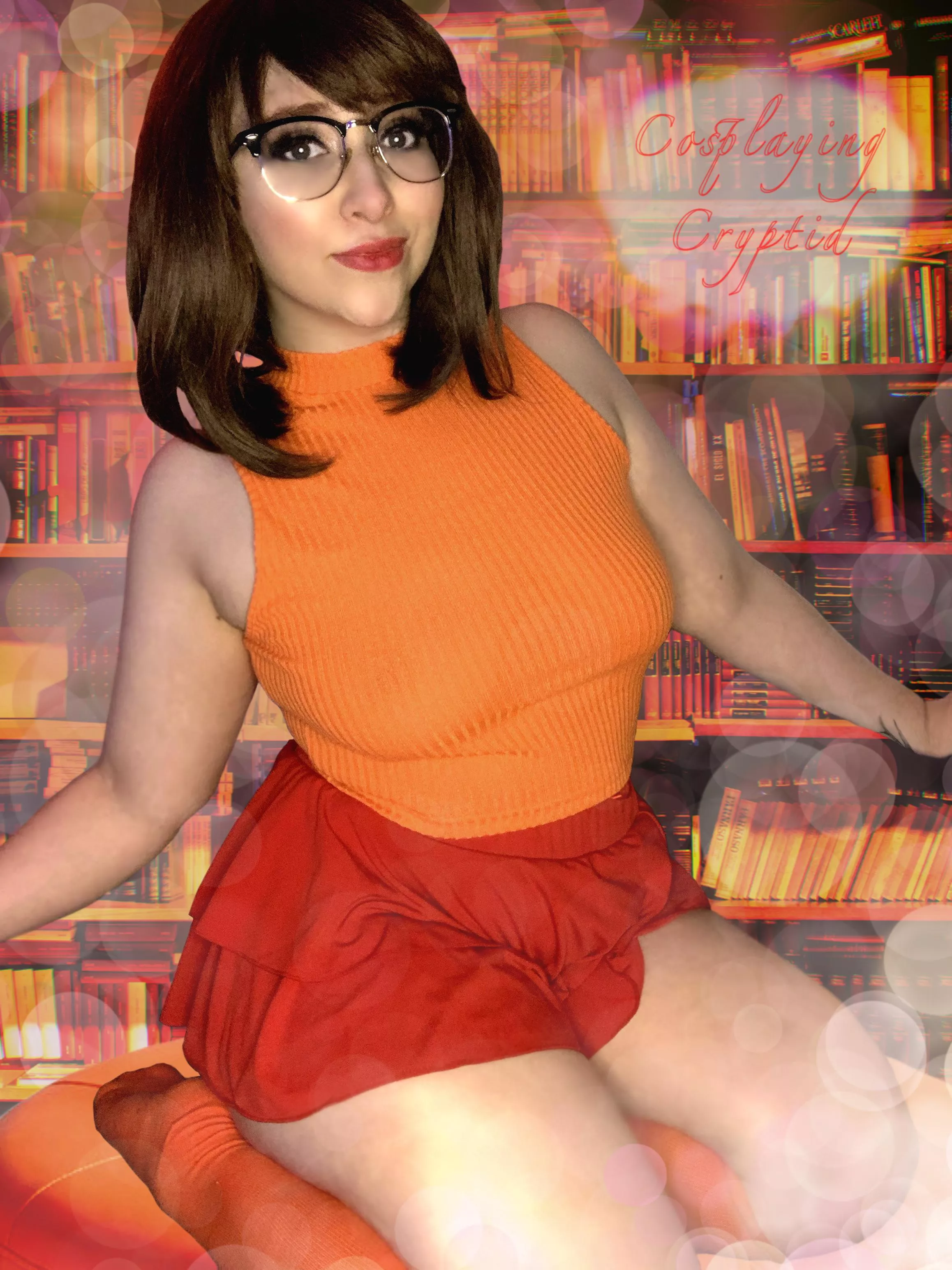 Velma Dinkley from Scooby-Doo by Cosplaying Cryptid