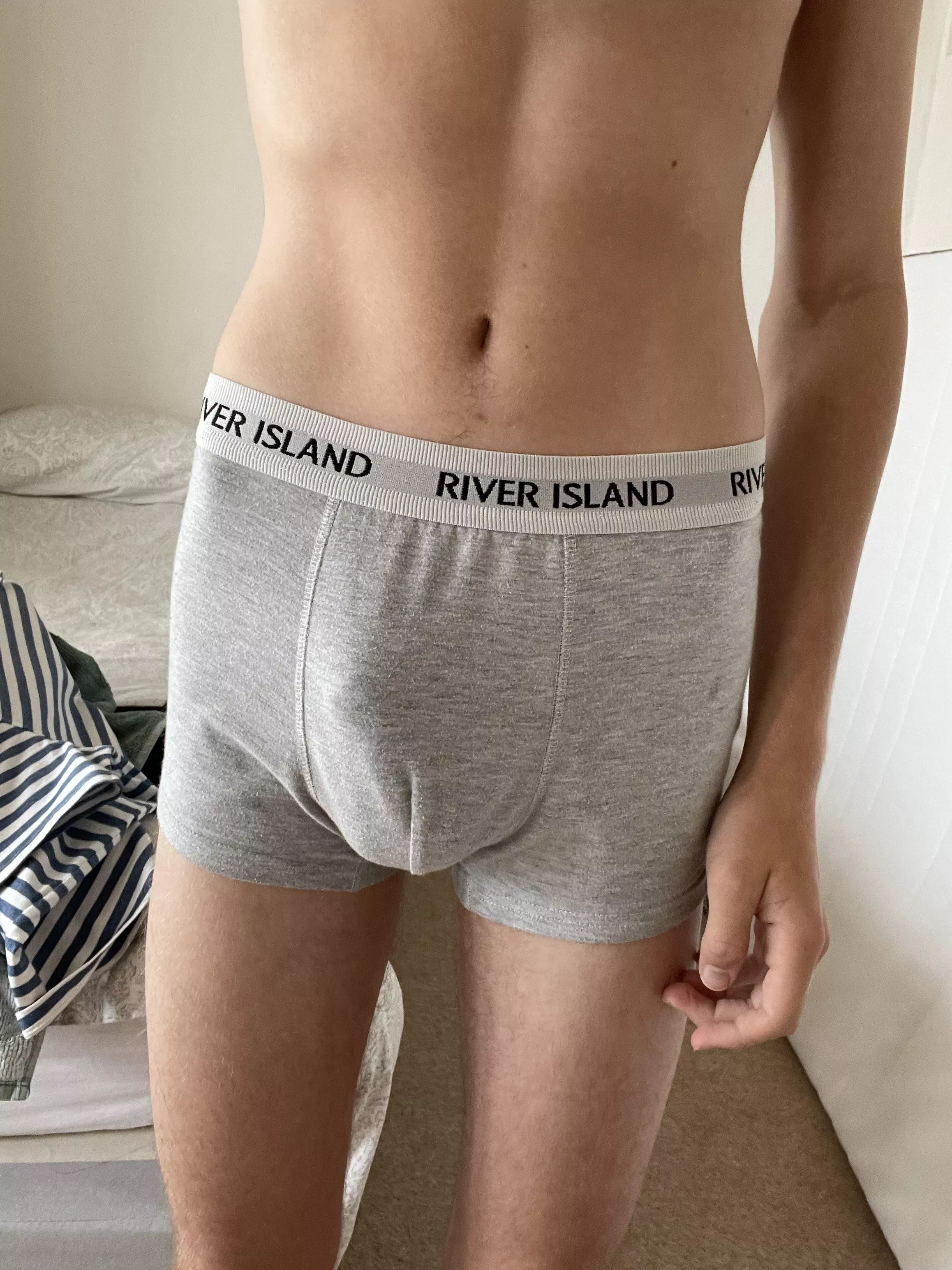 Who wants these twink-worn boxers? 😋