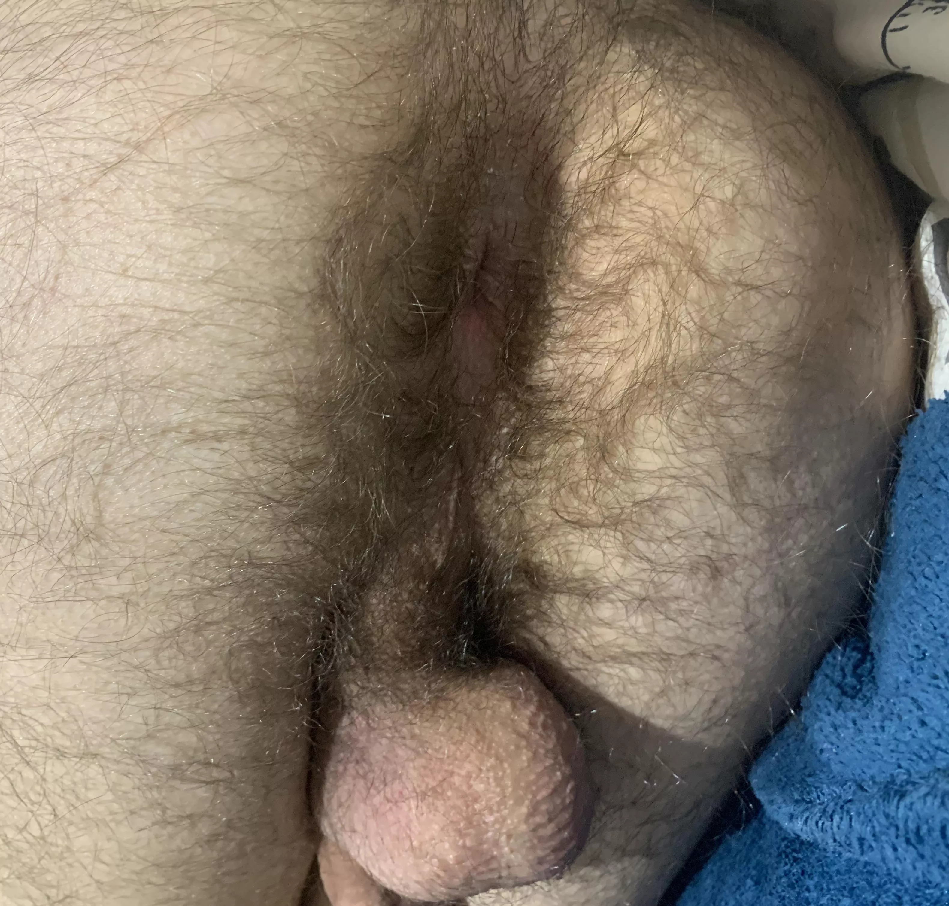 21 stragiht hairy arse ;)