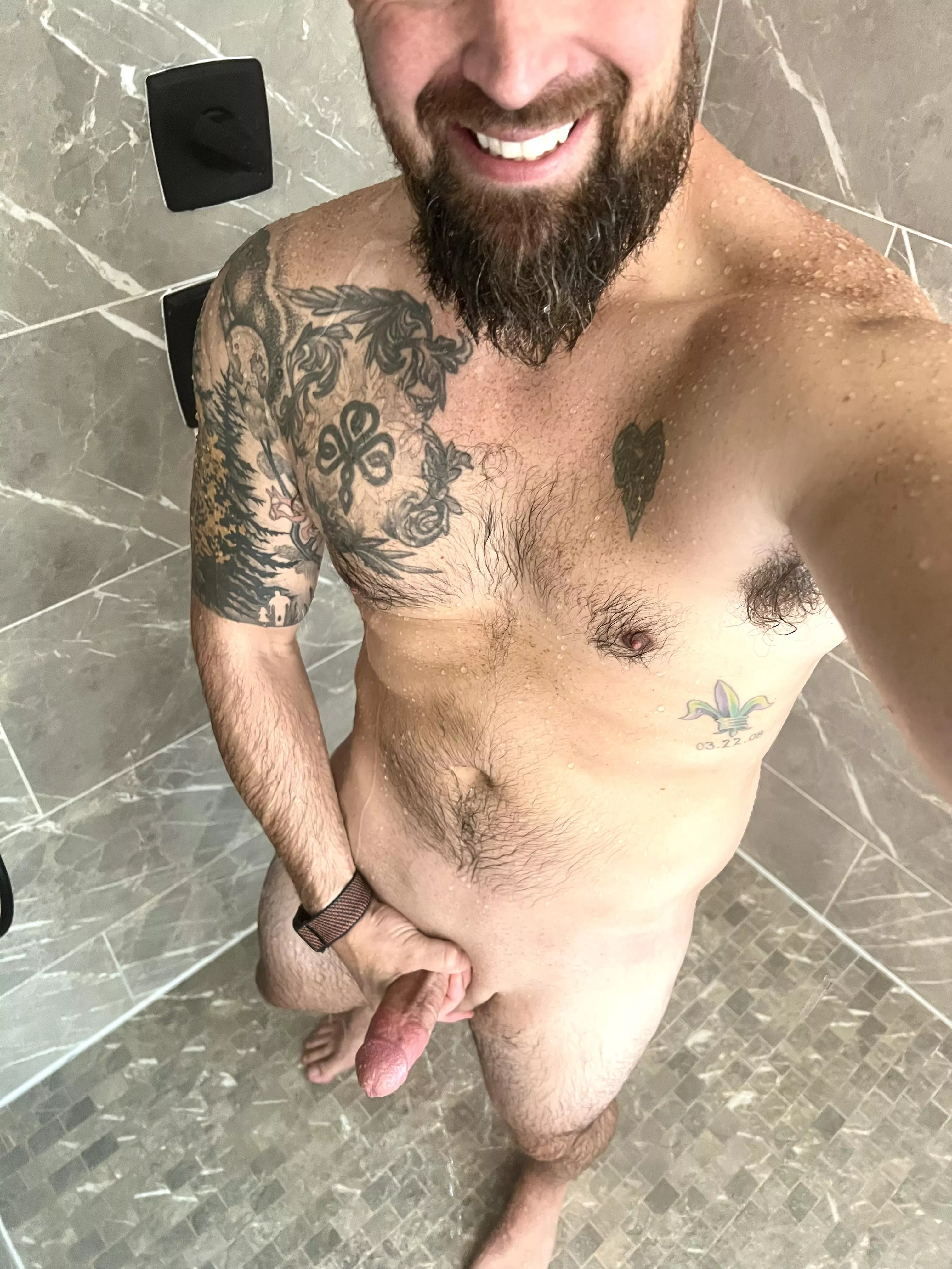 Hitting the shower after a good row (M)