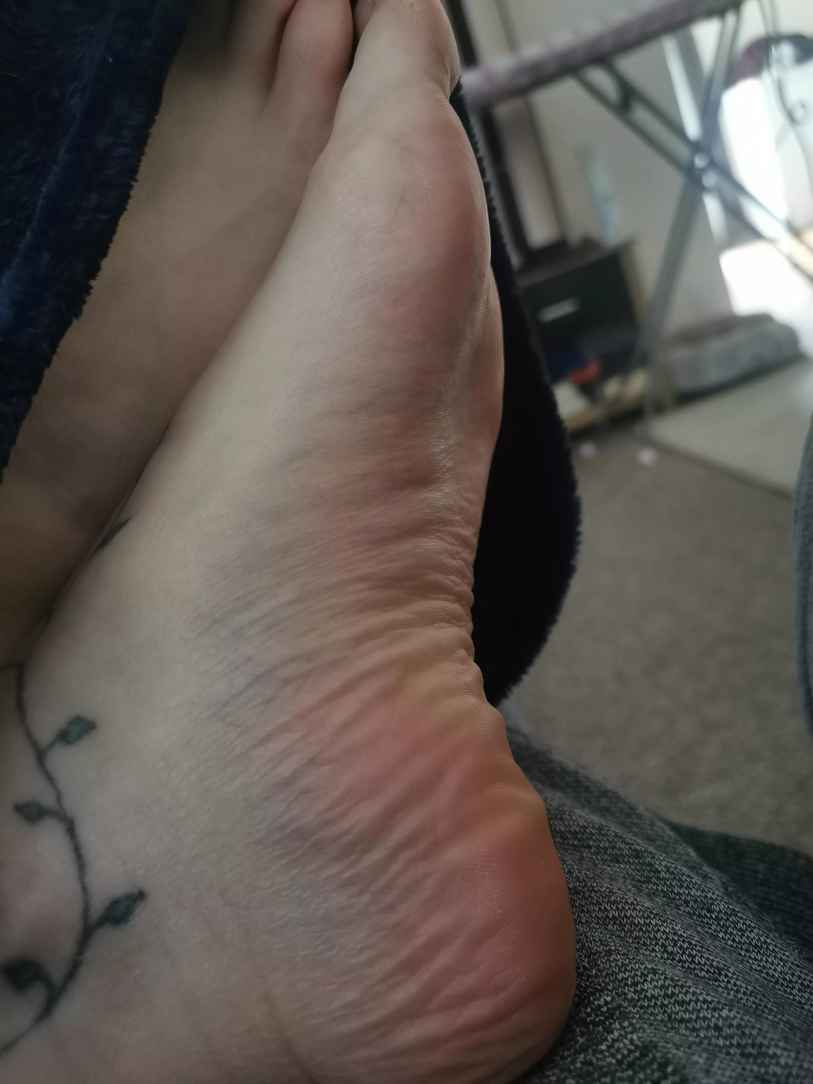 wrinkly soles 🙊