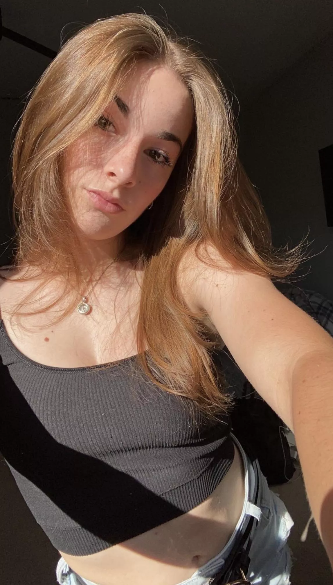 Anyone wanna cum to her?