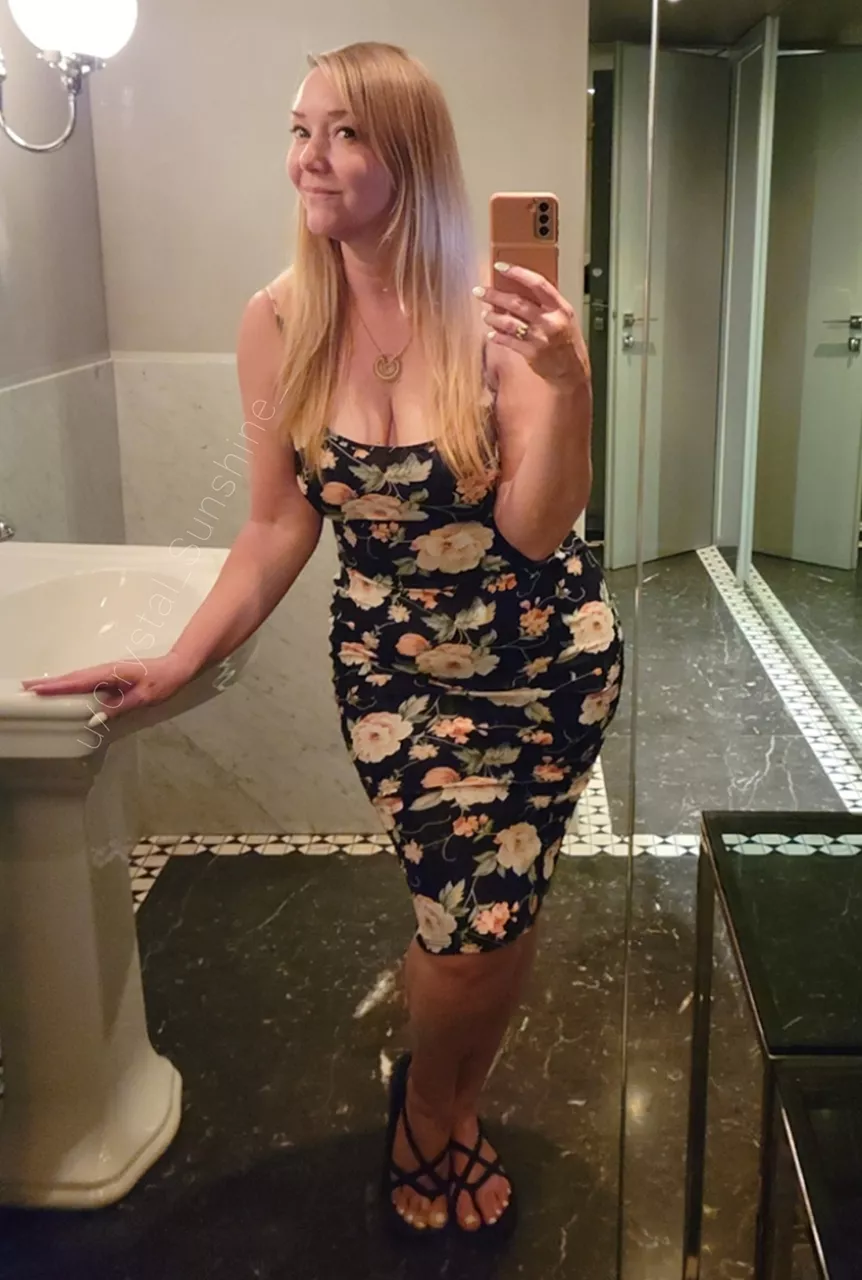 Are tight dresses almost as sexy as nude? [F48]