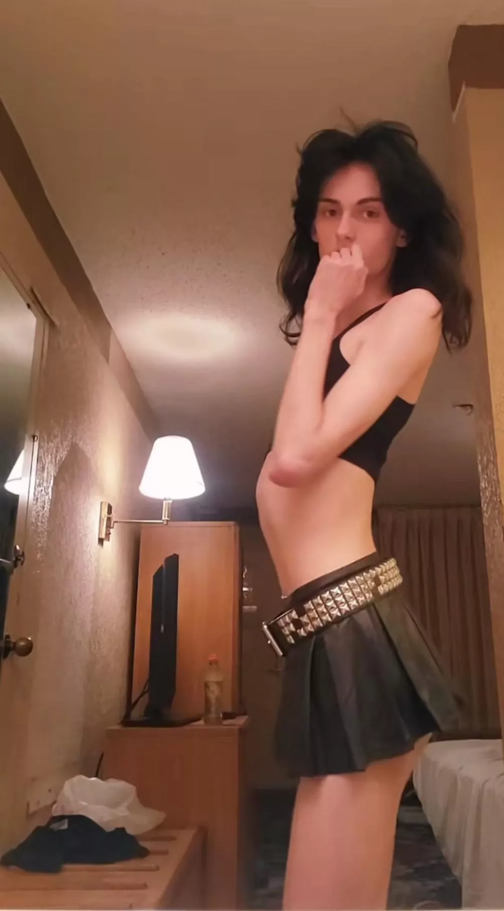 Femboy living in a motel :/