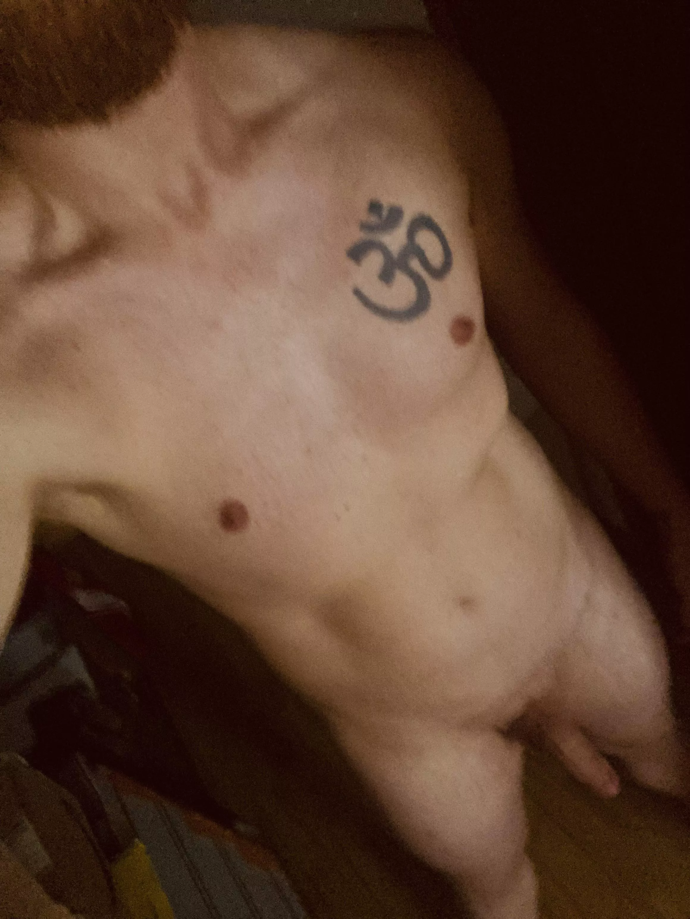 â€žMâ€œe 30 years, 79kg, 185cm rate my nude body ðŸ˜‰